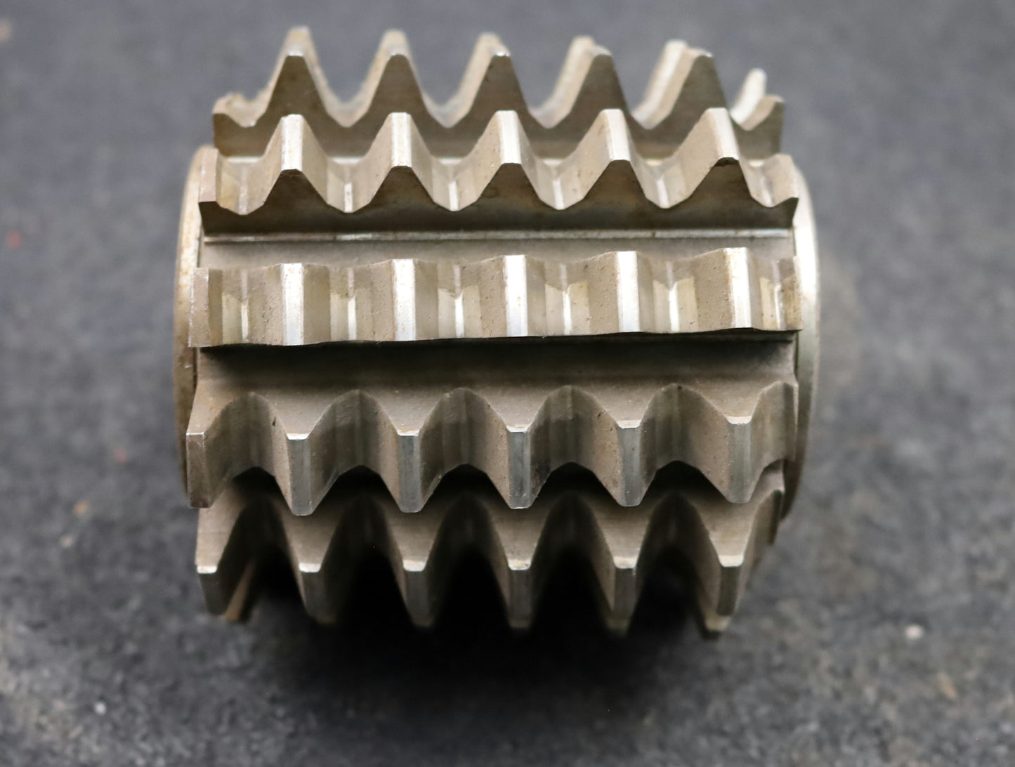 Bild des Artikels PWS-Zahnrad-Wälzfräser-gear-hob-m=4,5mm-EGW-20°-BPIV-DIN-3972