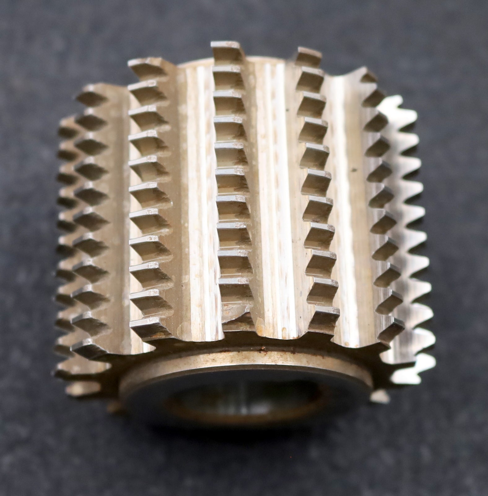 Bild des Artikels PWS-Zahnrad-Wälzfräser-gear-hob-m=-1,5mm-BP-II-DIN-3972-EGW-20°-Ø68x58xØ27mm