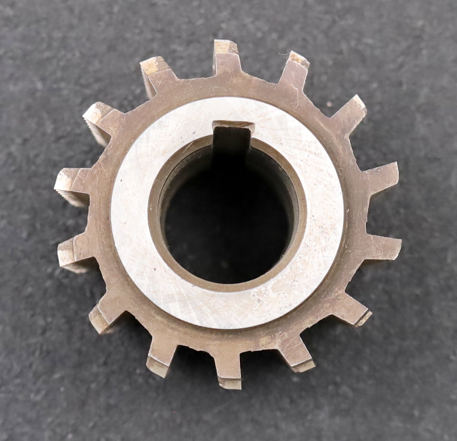 Bild des Artikels PWS-Zahnrad-Wälzfräser-gear-hob-m=-1,5mm-BP-II-DIN-3972-EGW-20°-Ø67x58xØ27mm