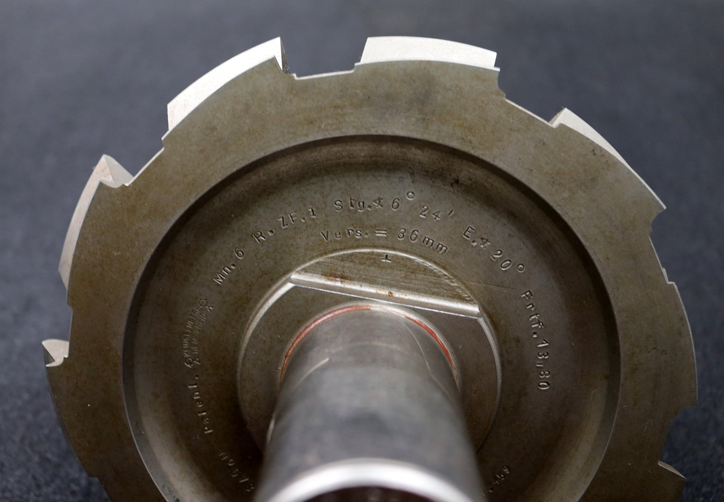 Bild des Artikels KLINGELNBERG-Palloid-Wälzfräser-m=-6,0-EGW-20°-Zahnform-I-1gg.-Rechts-Rev.-459