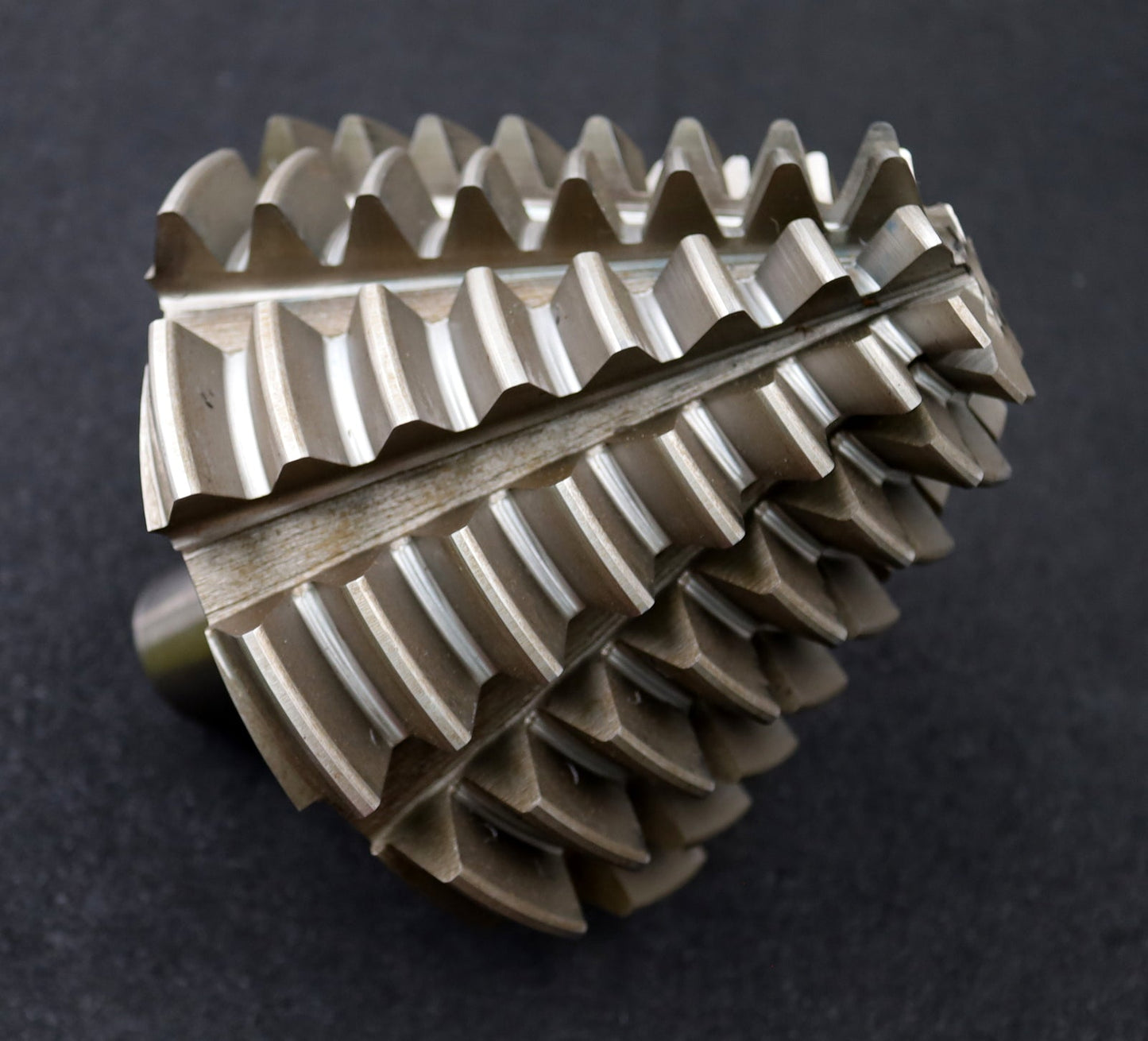 Bild des Artikels KLINGELNBERG-Palloid-Wälzfräser-m=-6,0-EGW-20°-Zahnform-I-1gg.-Rechts-Rev.-459