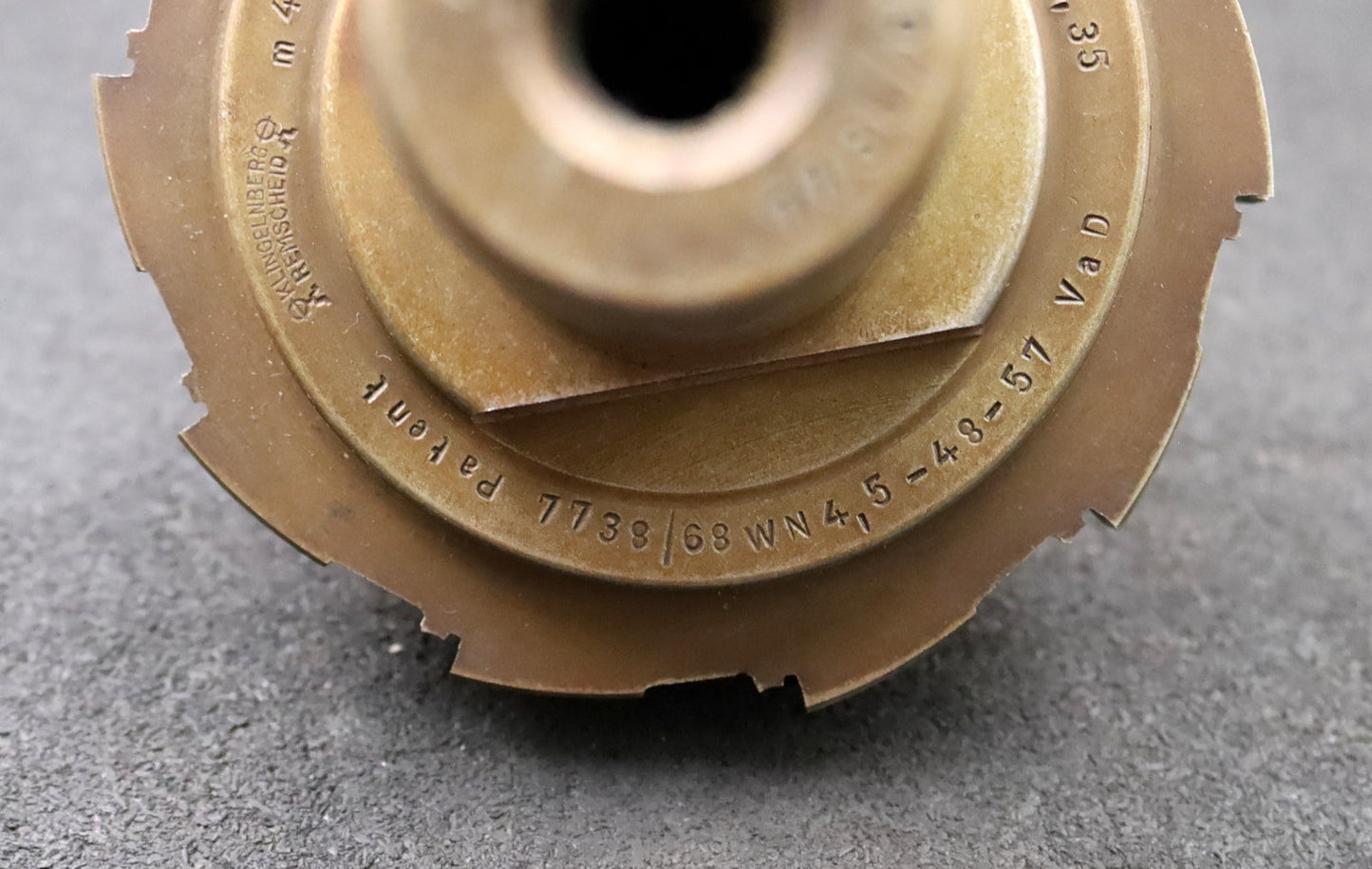 Bild des Artikels KLINGELNBERG-Palloid-Wälzfräser-m=-4,5-EGW-20°-Zahnform-I-1gg.-Links-Rest=75%