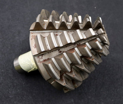 Bild des Artikels KLINGELNBERG-Palloid-Wälzfräser-m=-7-EGW-20°-Zahnform-I-1gg.-Rechts-WN7g-74b