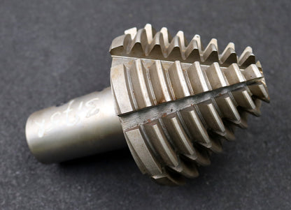 Bild des Artikels KLINGELNBERG-Palloid-Wälzfräser-m=-3,75-EGW-20°-Zahnform-III-1gg.-Re.-HSS