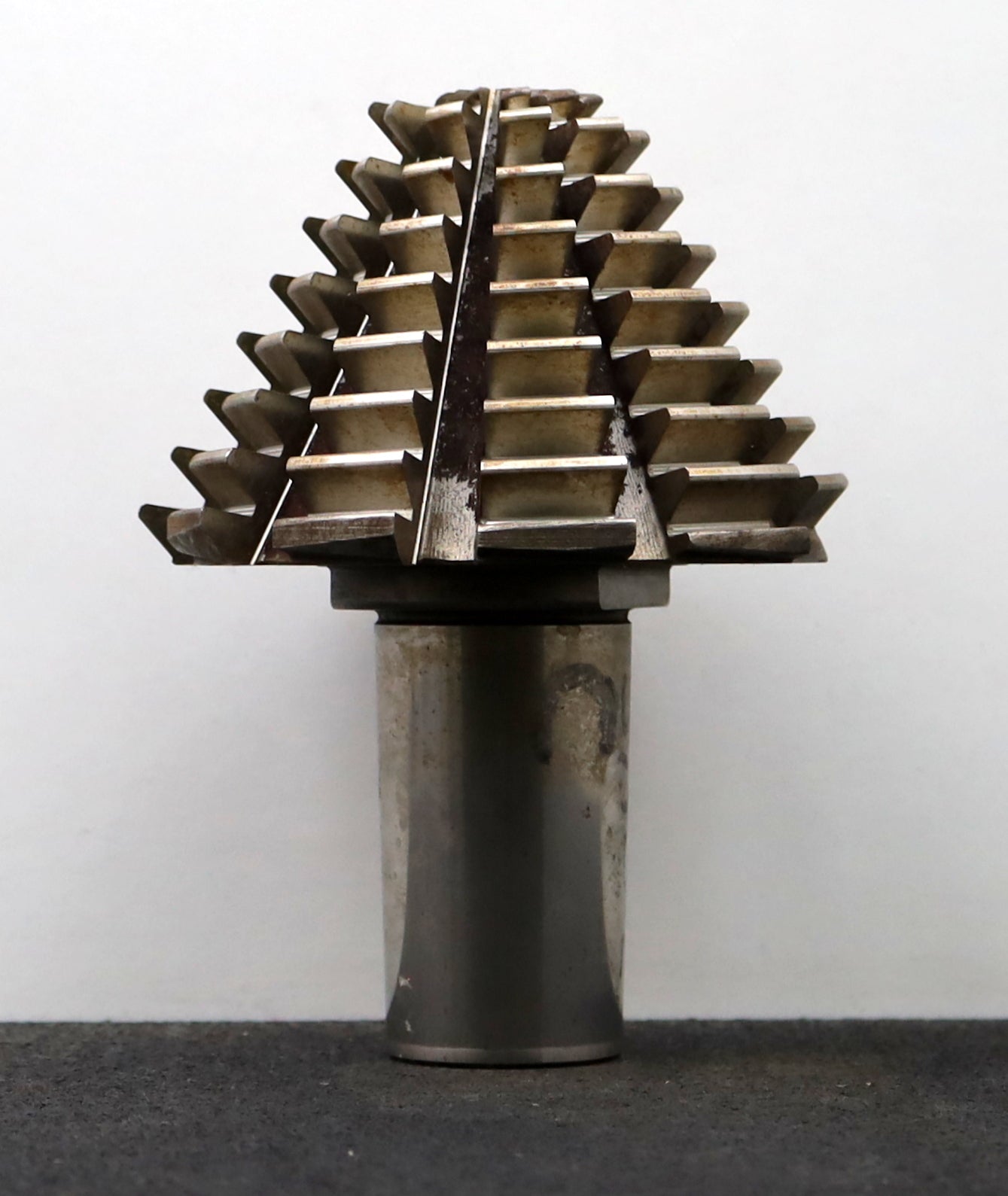 Bild des Artikels KLINGELNBERG-Palloid-Wälzfräser-m=-3,75-EGW-20°-Zahnform-I-1gg.-Li.-WN3,75-46-71