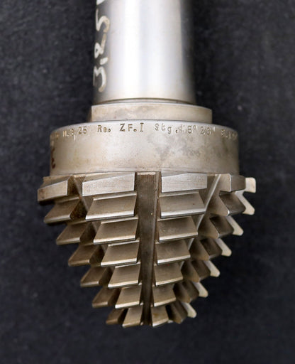 Bild des Artikels KLINGELNBERG-Palloid-Wälzfräser-m=-3,25-EGW-20°-Zahnform-I-1gg.-Links-Rest=-95%