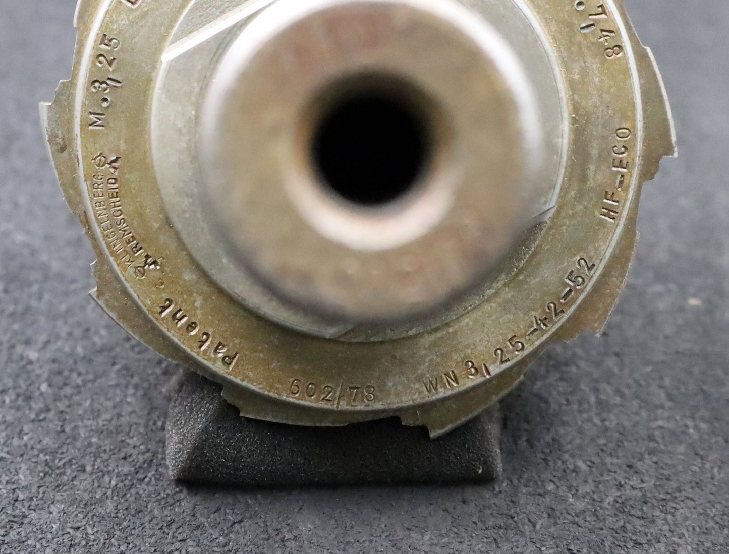 Bild des Artikels KLINGELNBERG-Palloid-Wälzfräser-m=-3,25-EGW-20°-Zahnform-I-1gg.-Links-Rest=75%