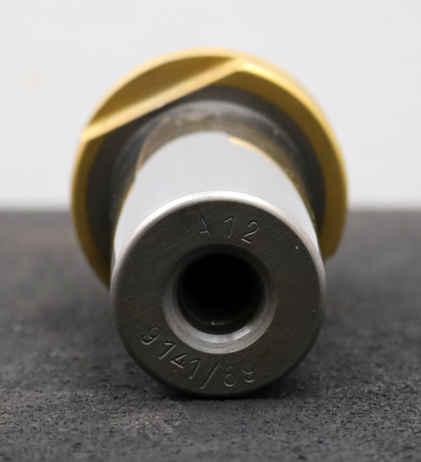 Bild des Artikels KLINGELNBERG-Palloid-Wälzfräser-m=-1-EGW-20°-Zahnform-I-1gg.-Rechts-WN1-18-16