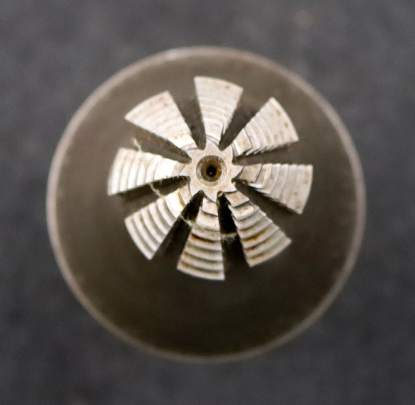 Bild des Artikels KLINGELNBERG-Palloid-Wälzfräser-m=-1-EGW-20°-Zahnform-I-1gg.-Links-WN1-18-16