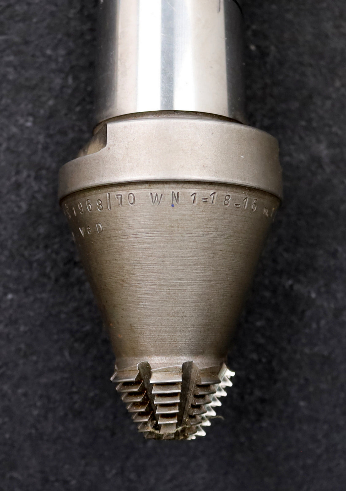 Bild des Artikels KLINGELNBERG-Palloid-Wälzfräser-m=-1-EGW-20°-Zahnform-I-1gg.-Links-WN1-18-16