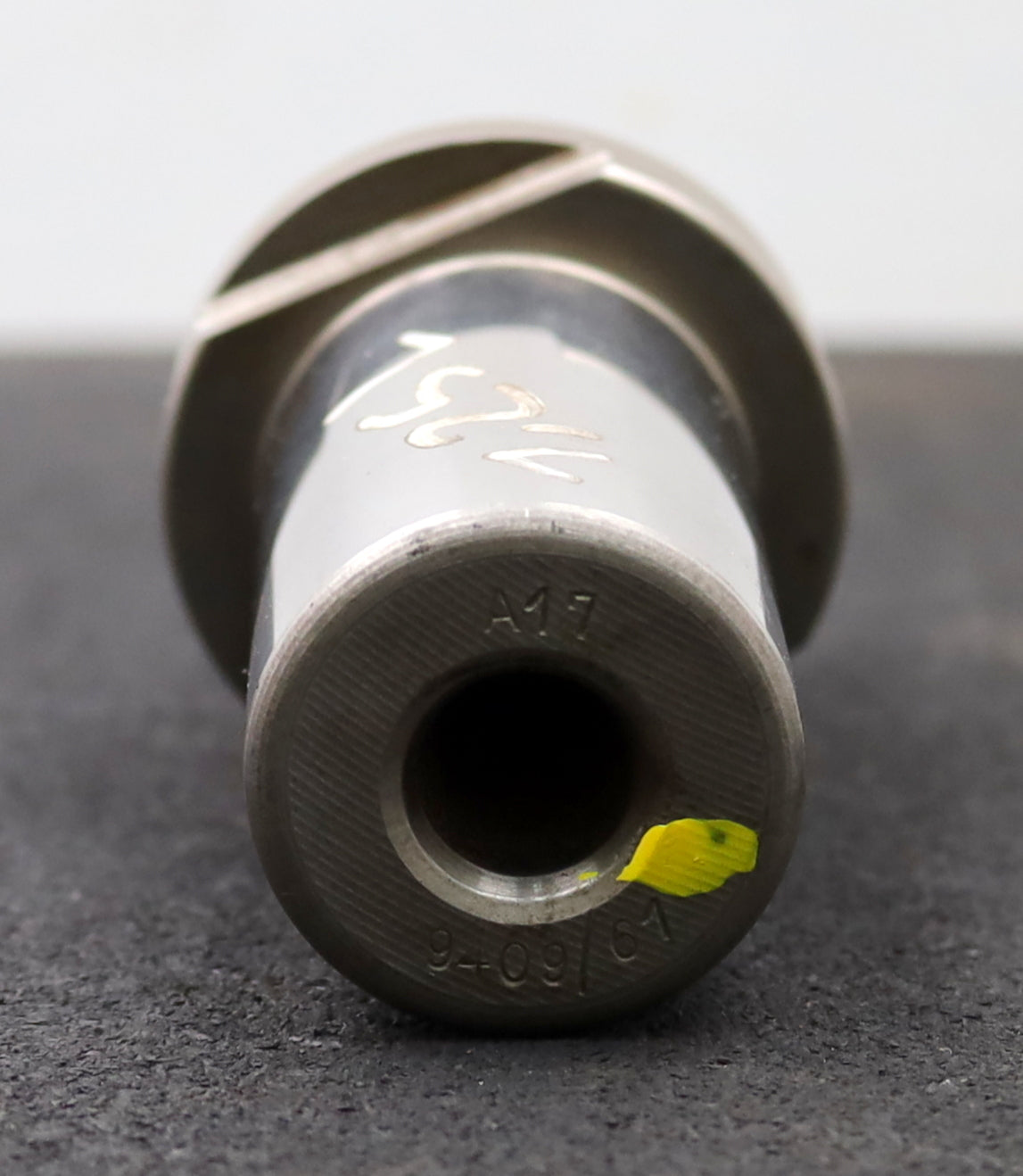 Bild des Artikels KLINGELNBERG-Palloid-Wälzfräser-m=-1,25-17°30´-EGW-Zahnform-III-1gg.-Links-HSS