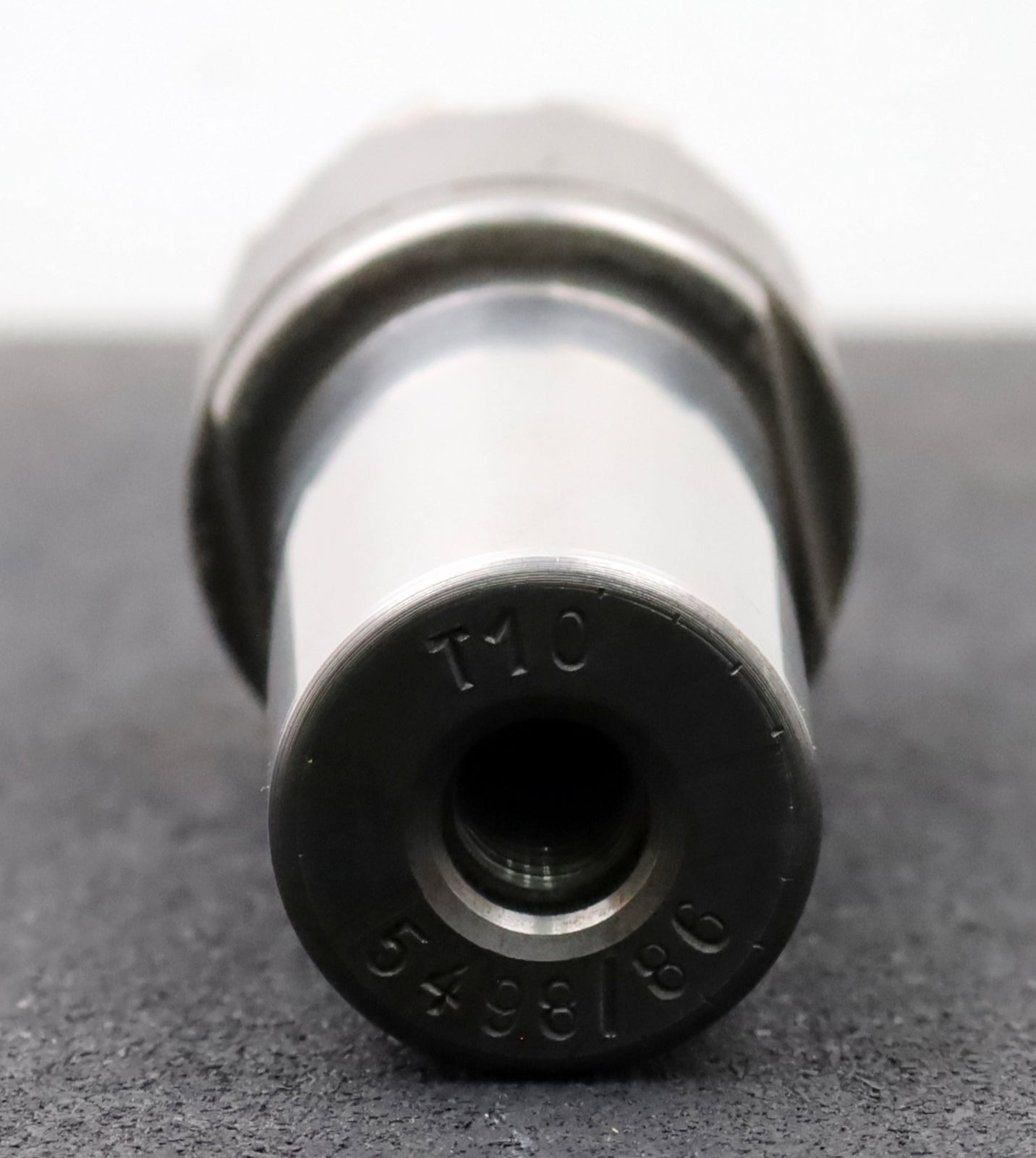 Bild des Artikels KLINGELNBERG-Palloid-Wälzfräser-m=-2-EGW-20°-Zahnform-I-1gg.-Rechts-WN2-26-26