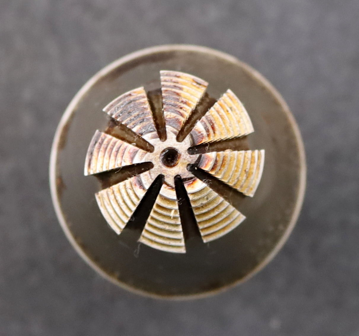 Bild des Artikels KLINGELNBERG-Palloid-Wälzfräser-m=-1-EGW-20°-Zahnform-III-1gg.-Links-WN1-18-19