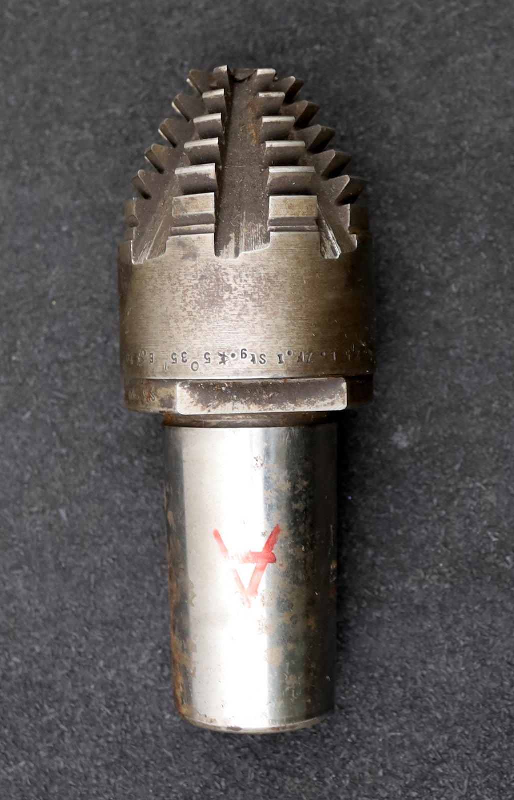 Bild des Artikels KLINGELNBERG-Palloid-Wälzfräser-m=-2,5-EGW-20°-Zahnform-I-1gg.-Li.-WN2,5g-32