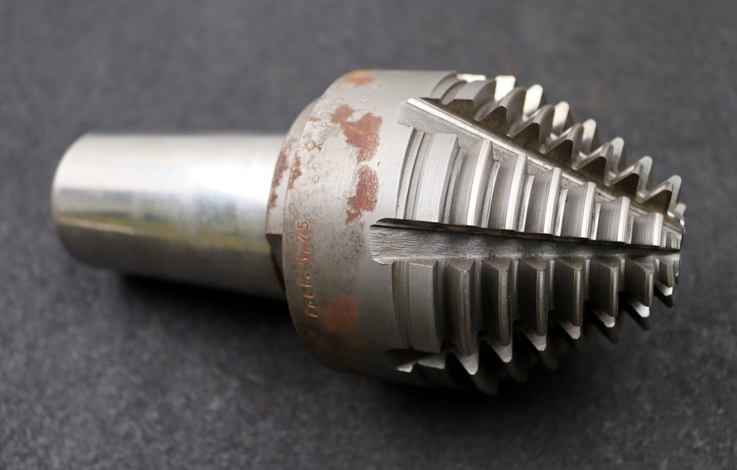 Bild des Artikels KLINGELNBERG-Palloid-Wälzfräser-m=-2,5-EGW-20°-Zahnform-I-1gg.-Li.-Rest=-85%