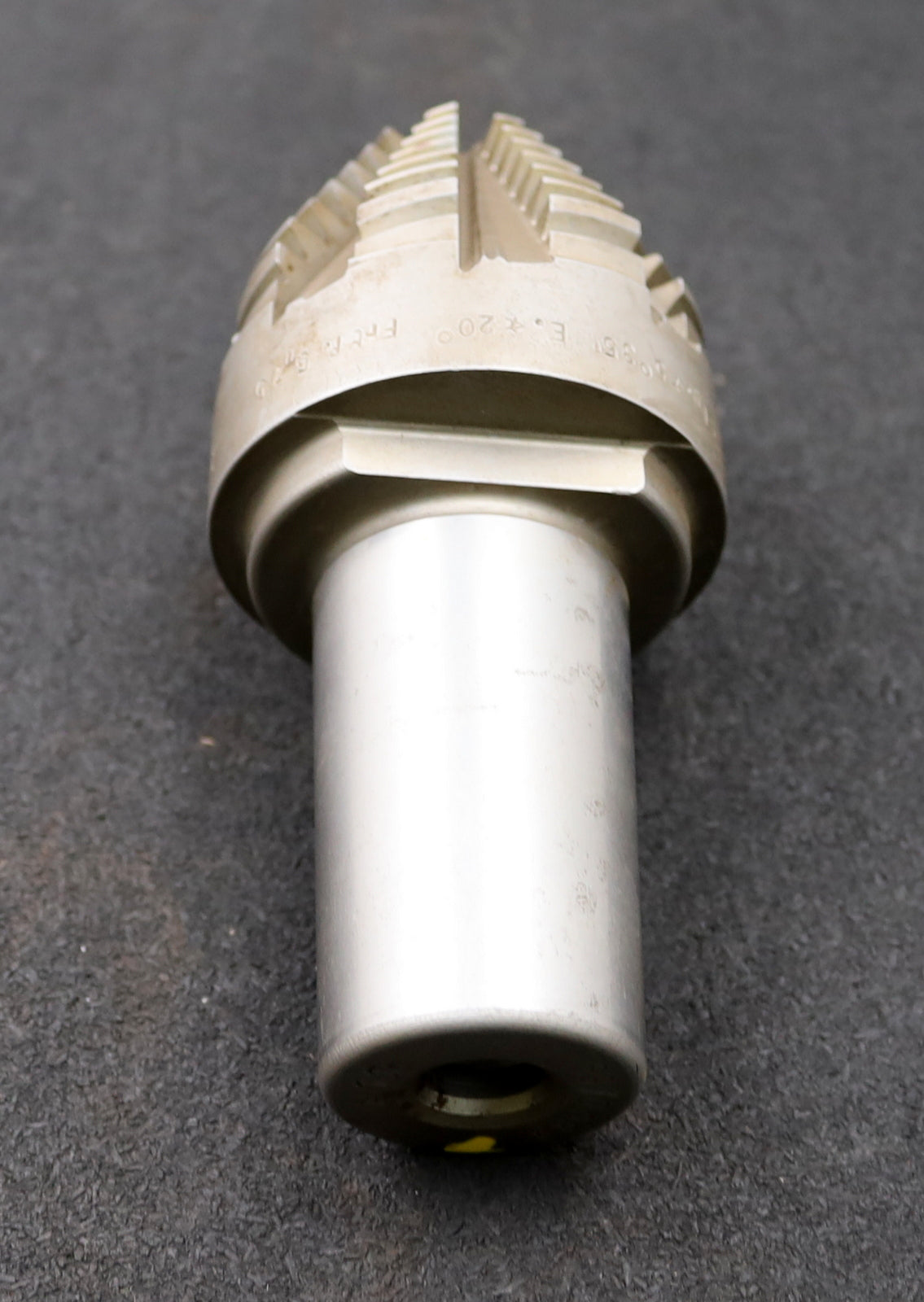 Bild des Artikels KLINGELNBERG-Palloid-Wälzfräser-m=-2,5-EGW-20°-Zahnform-I-1gg.-Re.-HSS-Rest=-50%