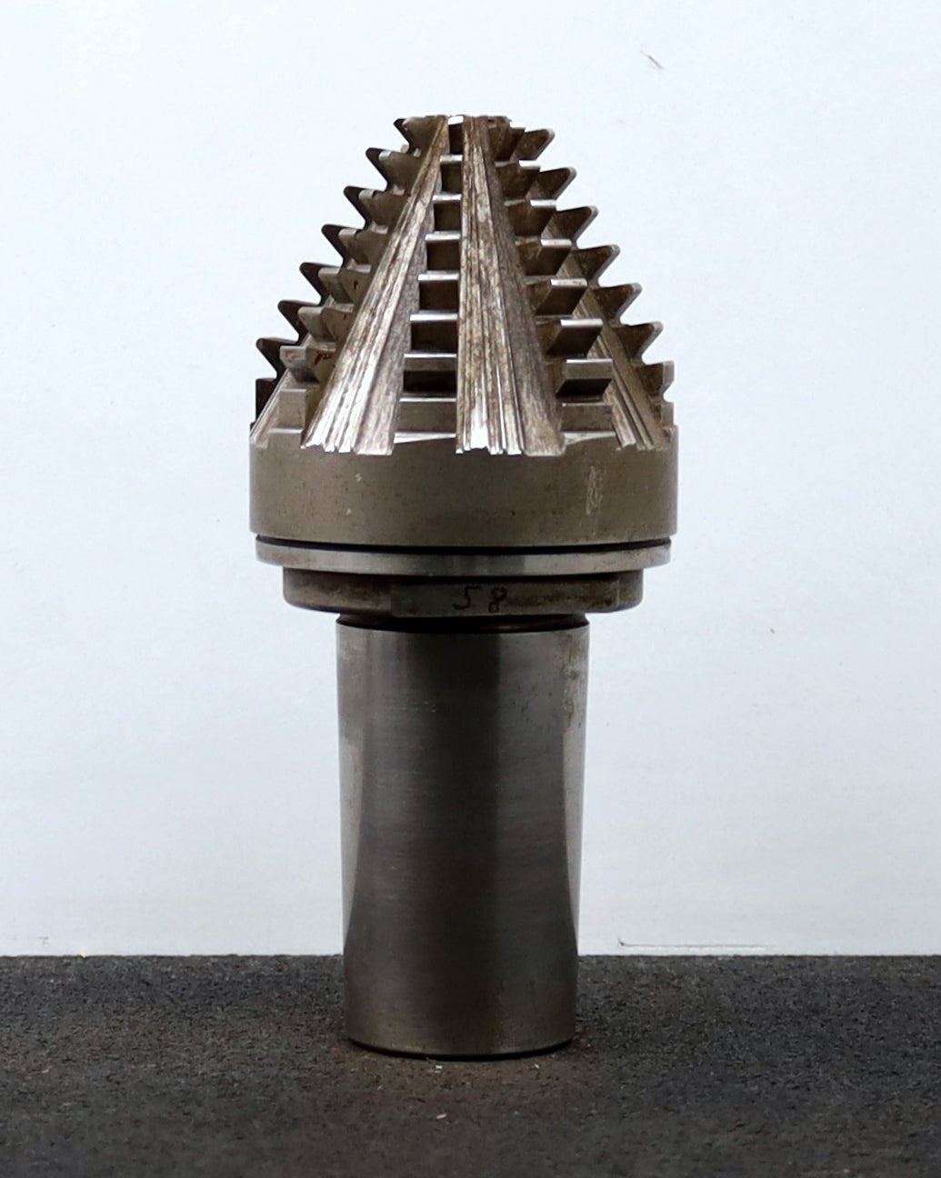 Bild des Artikels KLINGELNBERG-Palloid-Wälzfräser-m=-2,5-EGW-20°-Zahnform-I-1gg.-Links-Rest=-30%