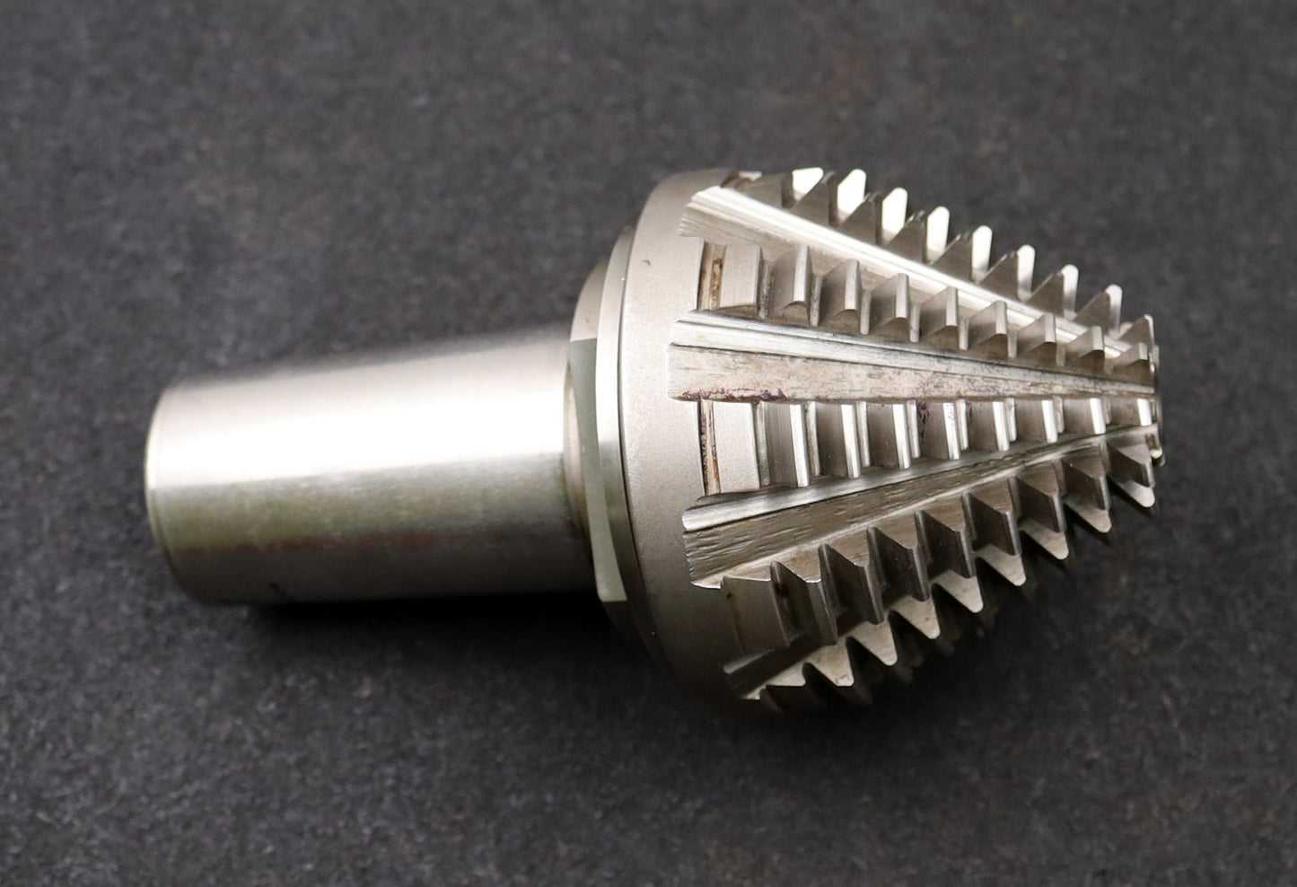 Bild des Artikels KLINGELNBERG-Palloid-Wälzfräser-m=-2,5-EGW-20°-Zahnform-I-1gg.-Links-Rev.-1257