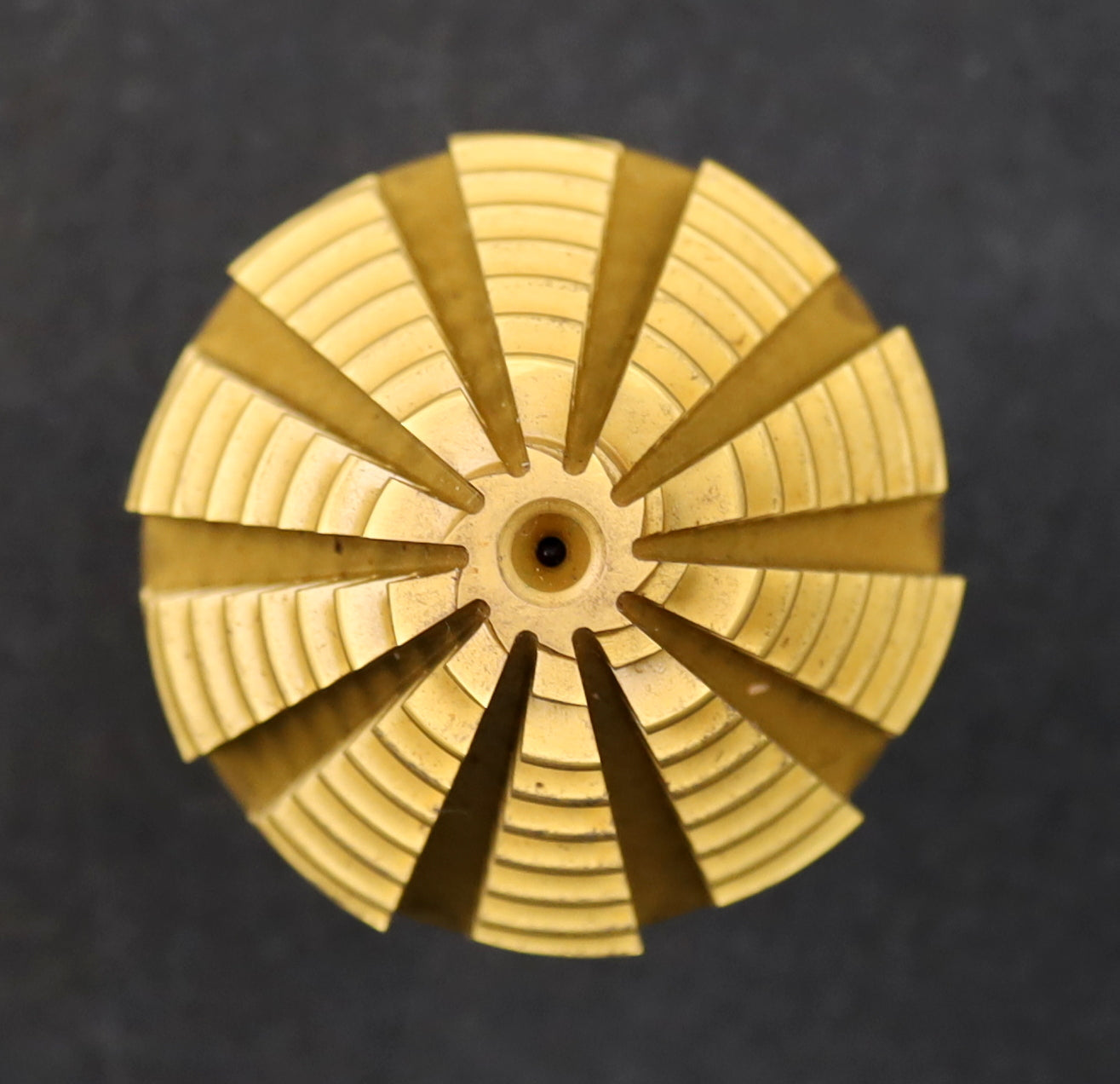 Bild des Artikels KLINGELNBERG-Palloid-Wälzfräser-m=-2,5-EGW-20°-Zahnform-I-1gg.-Rechts-Ø-35x85mm