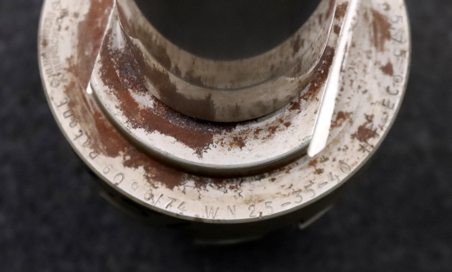 Bild des Artikels KLINGELNBERG-Palloid-Wälzfräser-m=-2,5-EGW-20°-Zahnform-I-1gg.-Links-Rest=-95%