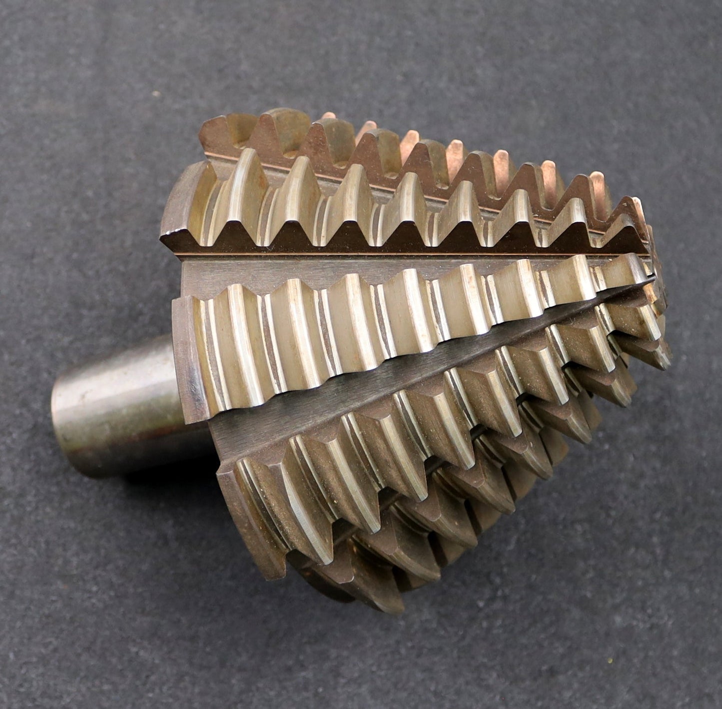 Bild des Artikels KLINGELNBERG-Palloid-Wälzfräser-m=-5-EGW-20°-Zahnform-I-1gg.-Links-HF-ECO