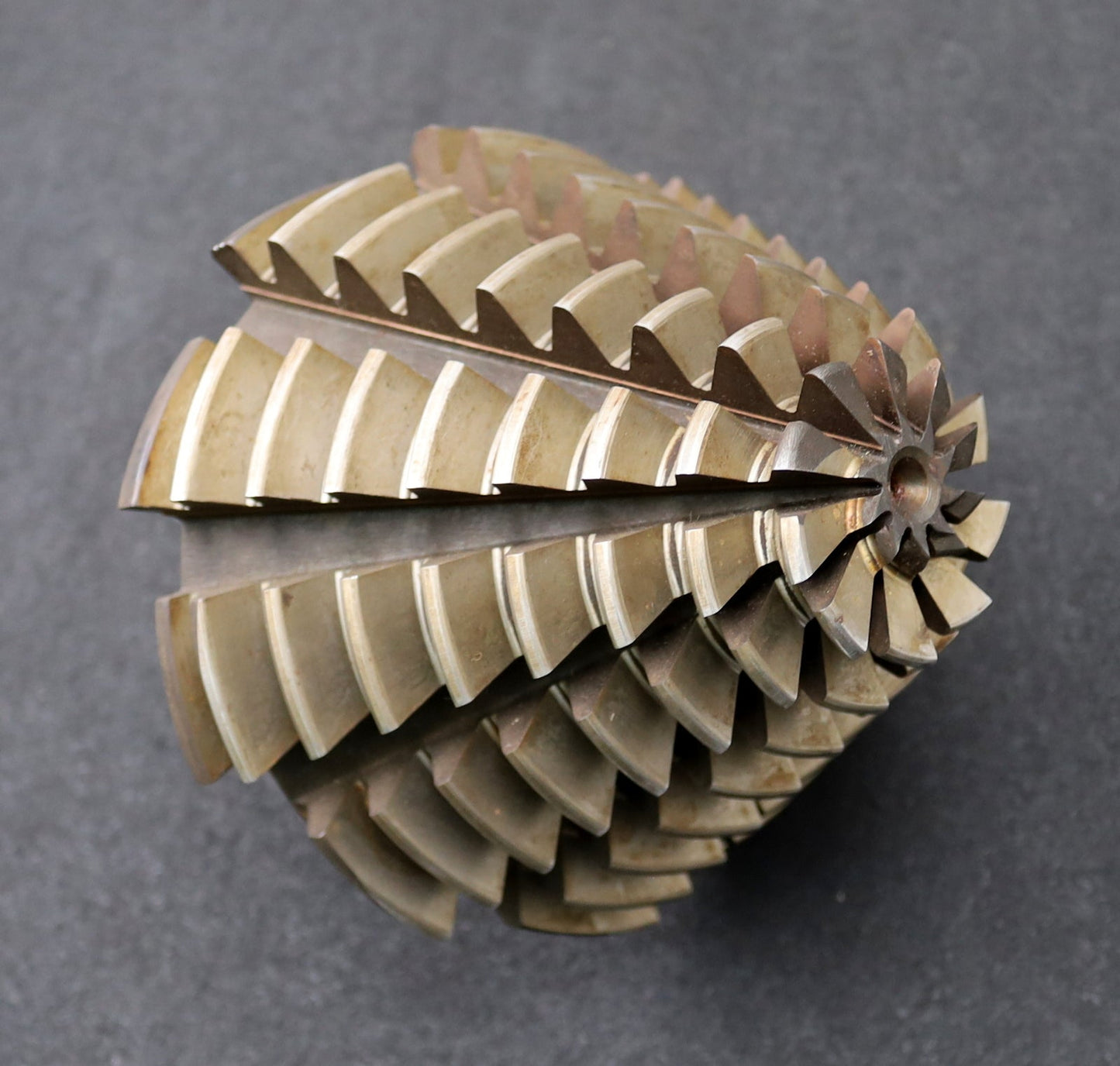 Bild des Artikels KLINGELNBERG-Palloid-Wälzfräser-m=-5-EGW-20°-Zahnform-I-1gg.-Links-HF-ECO