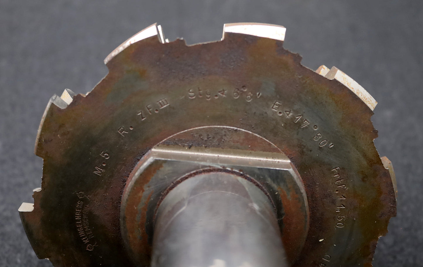 Bild des Artikels KLINGELNBERG-Palloid-Wälzfräser-m=-5-17°30´-EGW-Zahnform-III-1gg.-Rechts-VaD