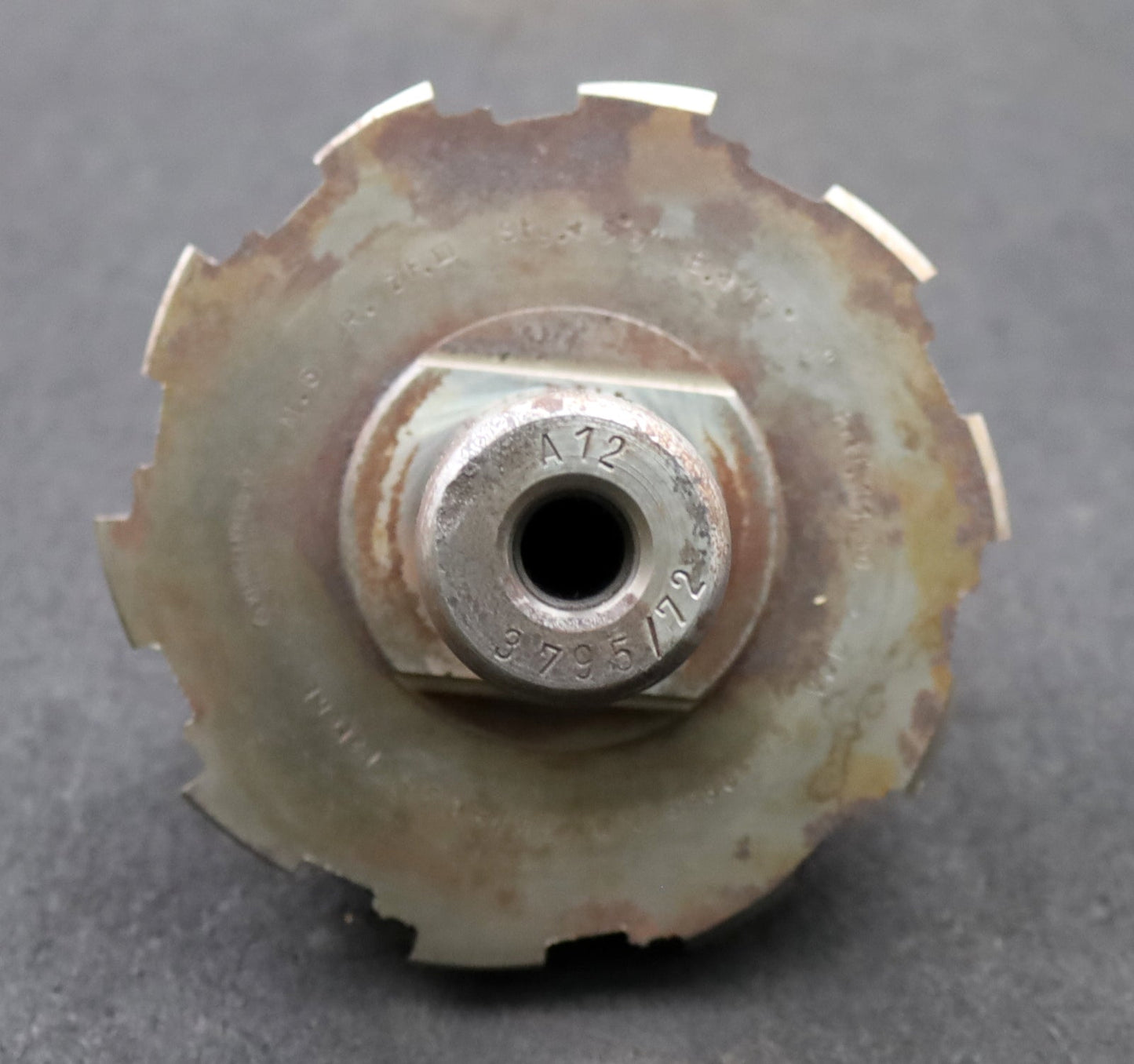 Bild des Artikels KLINGELNBERG-Palloid-Wälzfräser-m=-5-17°30´-EGW-Zahnform-III-1gg.-Rechts-VaD