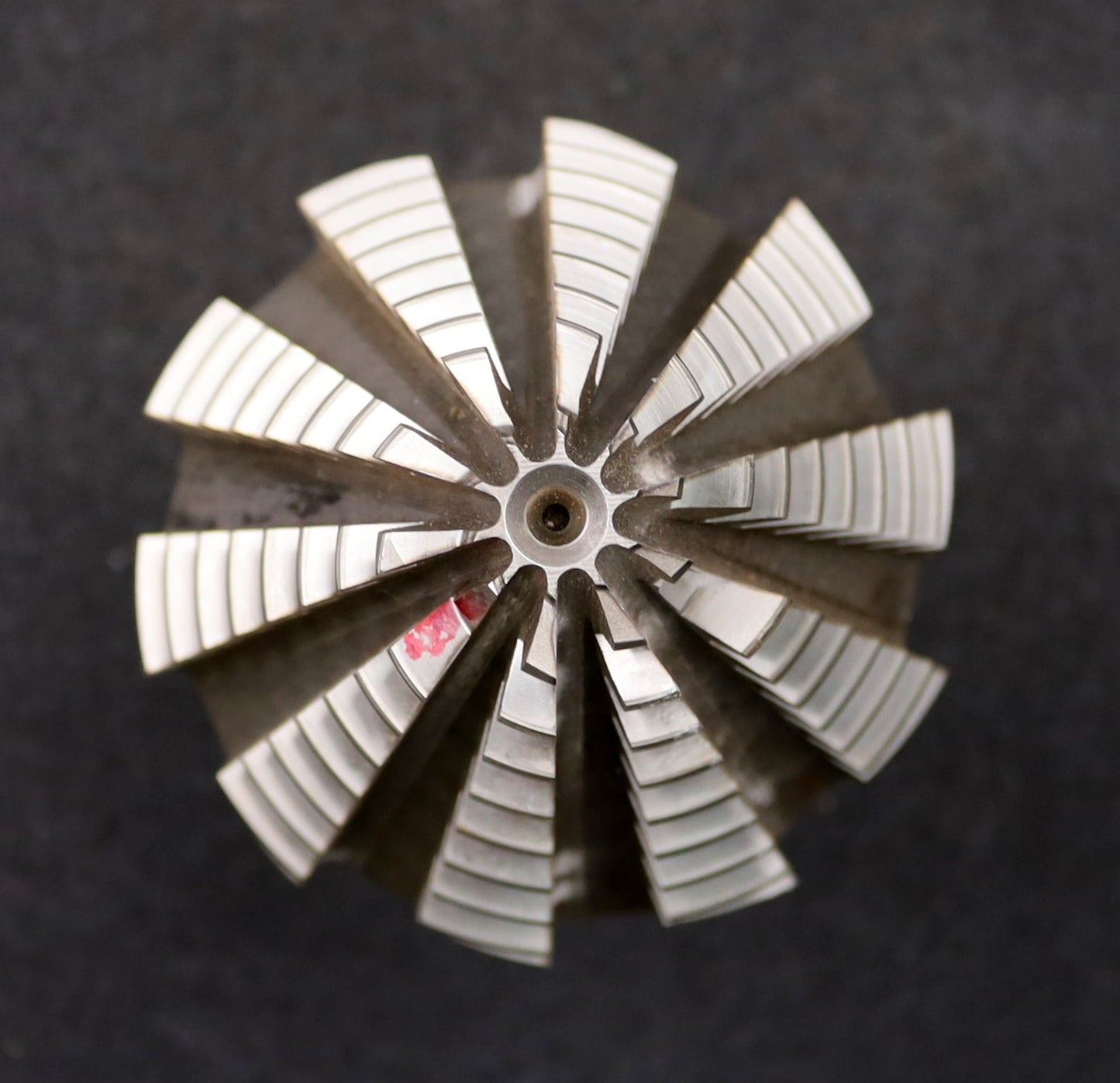 Bild des Artikels KLINGELNBERG-Palloid-Wälzfräser-m=-3-EGW-20°-Zahnform-I-1gg.-Rechts-Rest=-65%