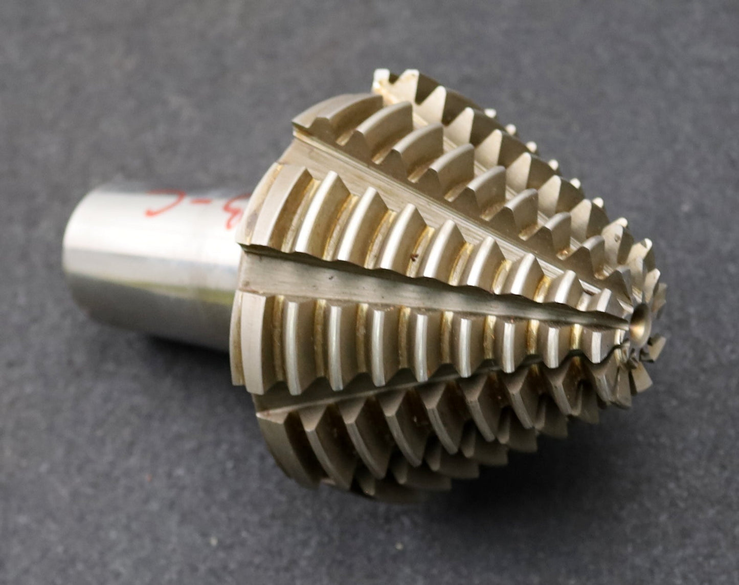 Bild des Artikels KLINGELNBERG-Palloid-Wälzfräser-m=-3-EGW-20°-Zahnform-I-1gg.-Li-Rest=-95%-HF-ECO