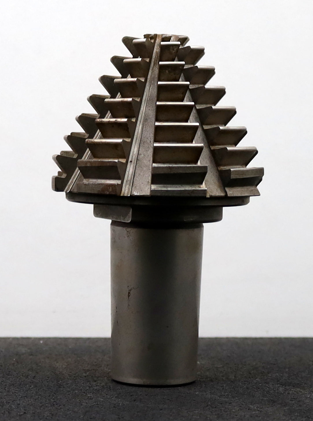 Bild des Artikels KLINGELNBERG-Palloid-Wälzfräser-m=-3,5-EGW-20°-Zahnform-III-1gg.-Links-Rest=-80%