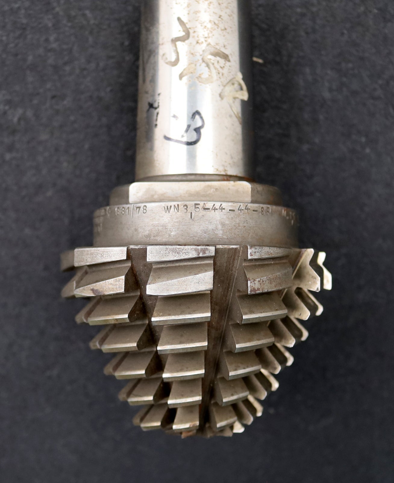 Bild des Artikels KLINGELNBERG-Palloid-Wälzfräser-m=-3,5-17°30´-EGW-Zahnform-III-1gg.-Re.-HF-ECO