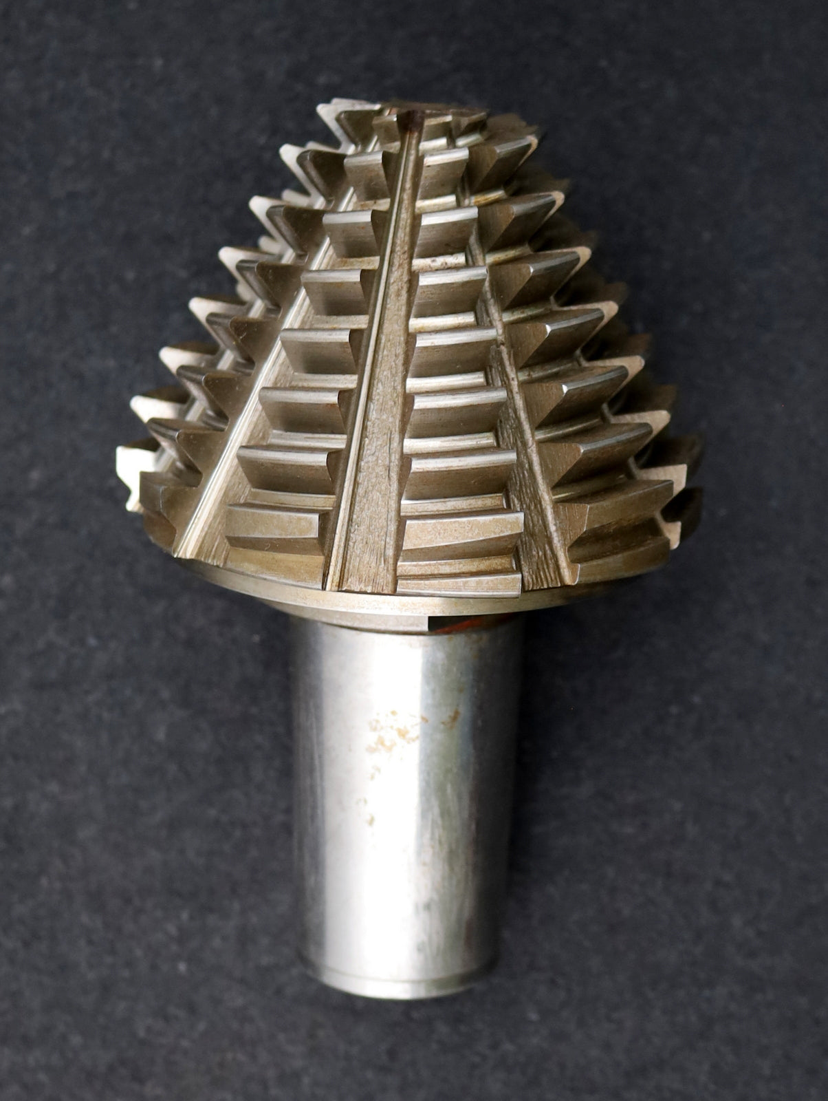 Bild des Artikels KLINGELNBERG-Palloid-Wälzfräser-m=-3,5-EGW-20°-Zahnform-III-1gg.-Re.-Ø44x112mm