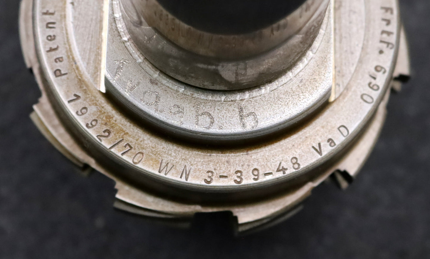 Bild des Artikels KLINGELNBERG-Palloid-Wälzfräser-m=-3-EGW-20°-Zahnform-I-1gg.-Rechts-Ø35x98mm