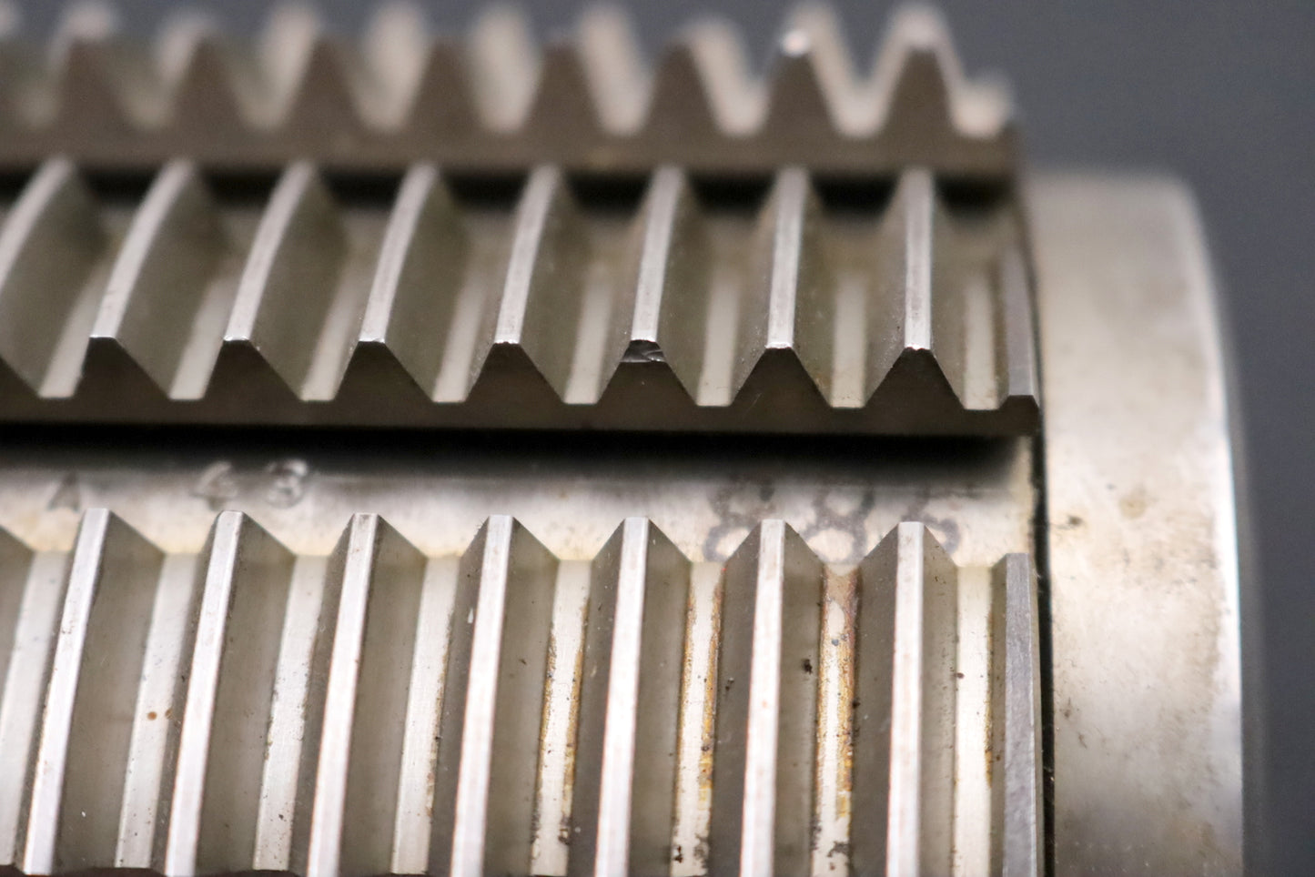 Bild des Artikels FETTE-Zahnrad-Wälzfräser-m=2,0mm-BPIII-DIN-3972-EGW-20°-Ø95x105xØ32mm