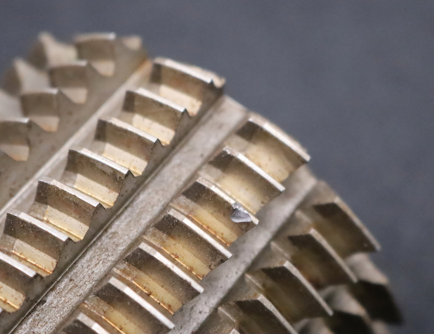 Bild des Artikels PWS-Zahnrad-Wälzfräser-m=2,0mm-BPI-DIN-3972-EGW-20°-Ø79x71xØ32mm-LKN