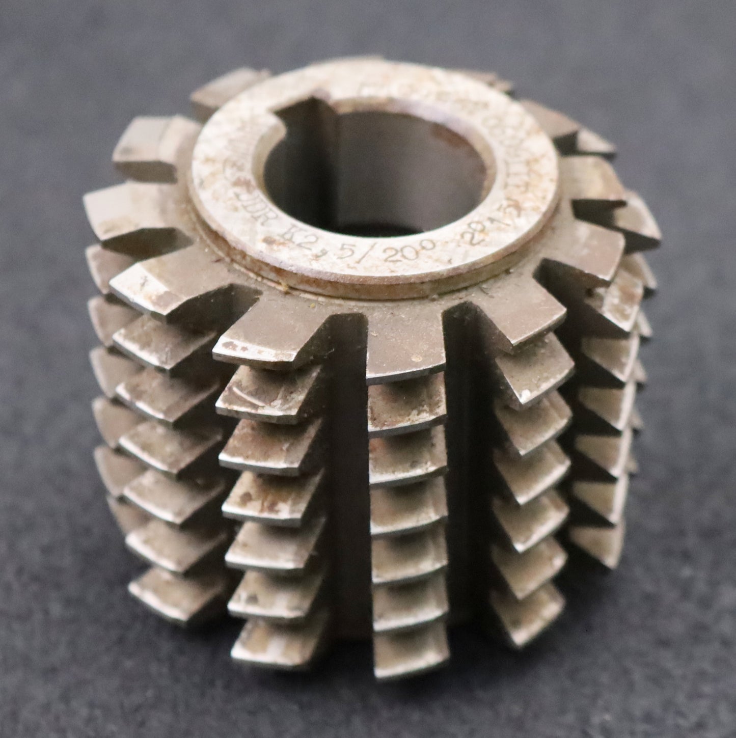 Bild des Artikels PWS-Zahnrad-Wälzfräser-m=2,5mm-BPIII-DIN-3972-EGW-20°-Ø70x58xØ27mm-LKN-Rest:-90%