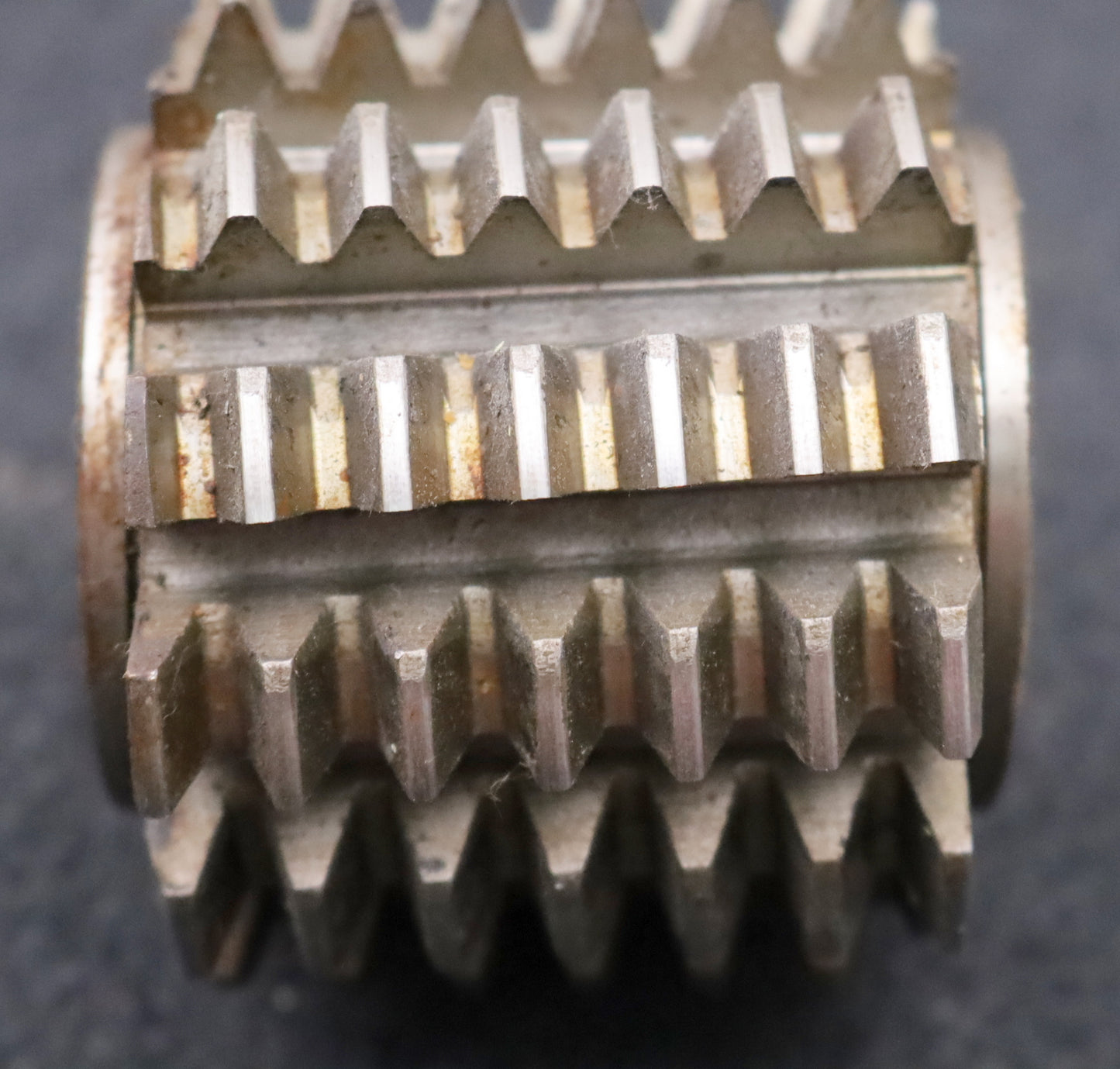 Bild des Artikels PWS-Zahnrad-Wälzfräser-m=2,5mm-BPIII-DIN-3972-EGW-20°-Ø70x58xØ27mm-2gg.-Re