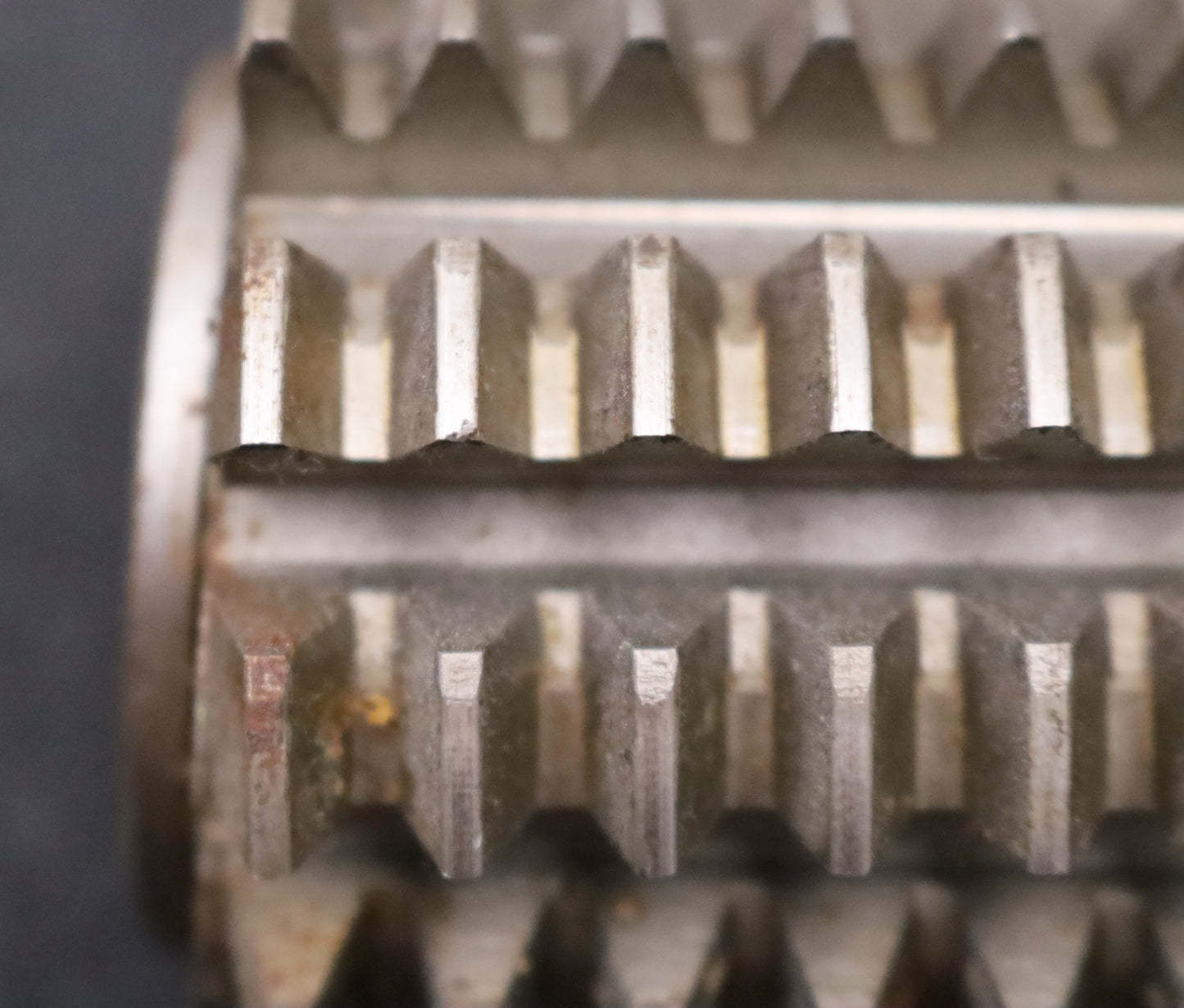 Bild des Artikels PWS-Zahnrad-Wälzfräser-m=2,5mm-BPIII-DIN-3972-EGW-20°-Ø70x58xØ27mm-2gg.-Re