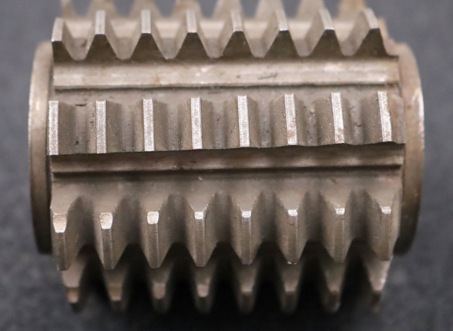 Bild des Artikels KLINGENBERG-Zahnrad-Wälzfräser-m=2,5mm-40°-EGW-62Øx69xØ27mm-LKN-1gg.-Re