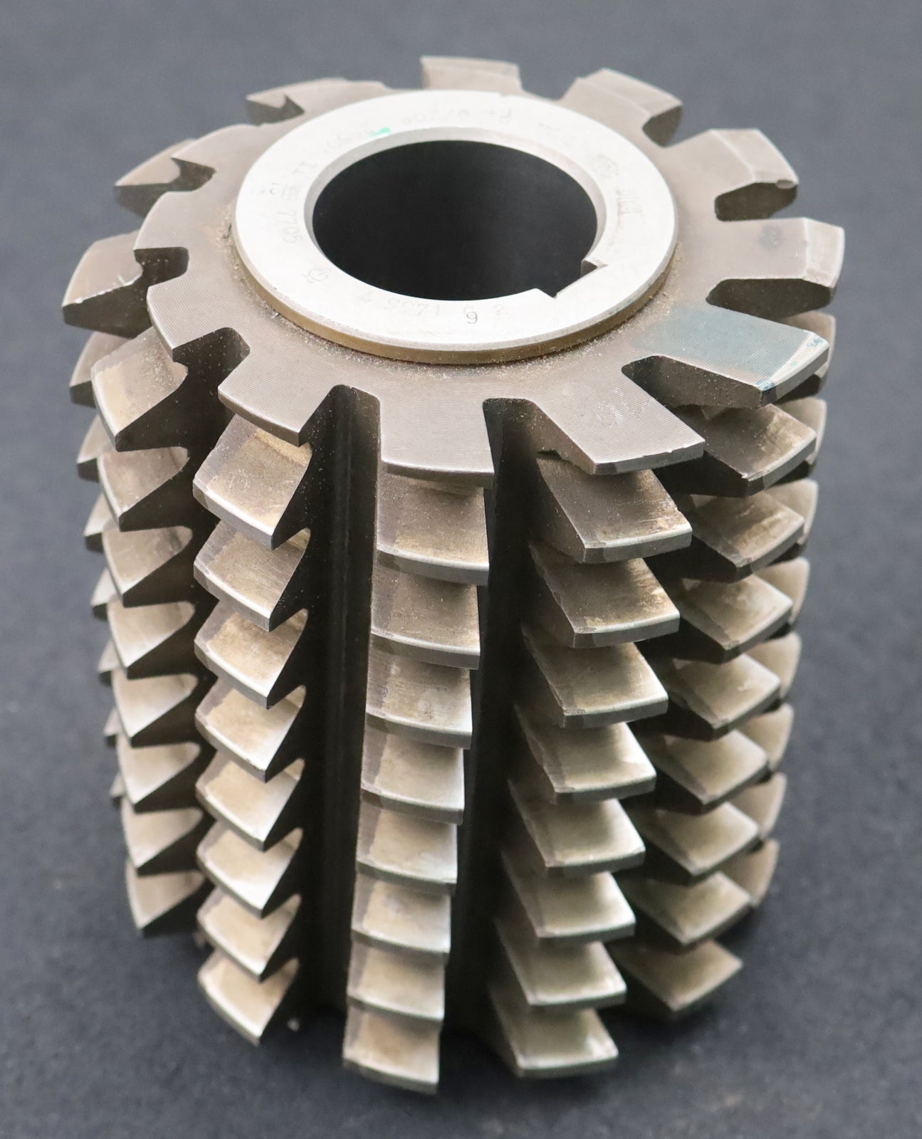 Bild des Artikels PWS-Zahnrad-Wälzfräser-m=6,0mm-BPII-DIN-3972-EGW-20°-Ø140x170xØ50mm-LKN