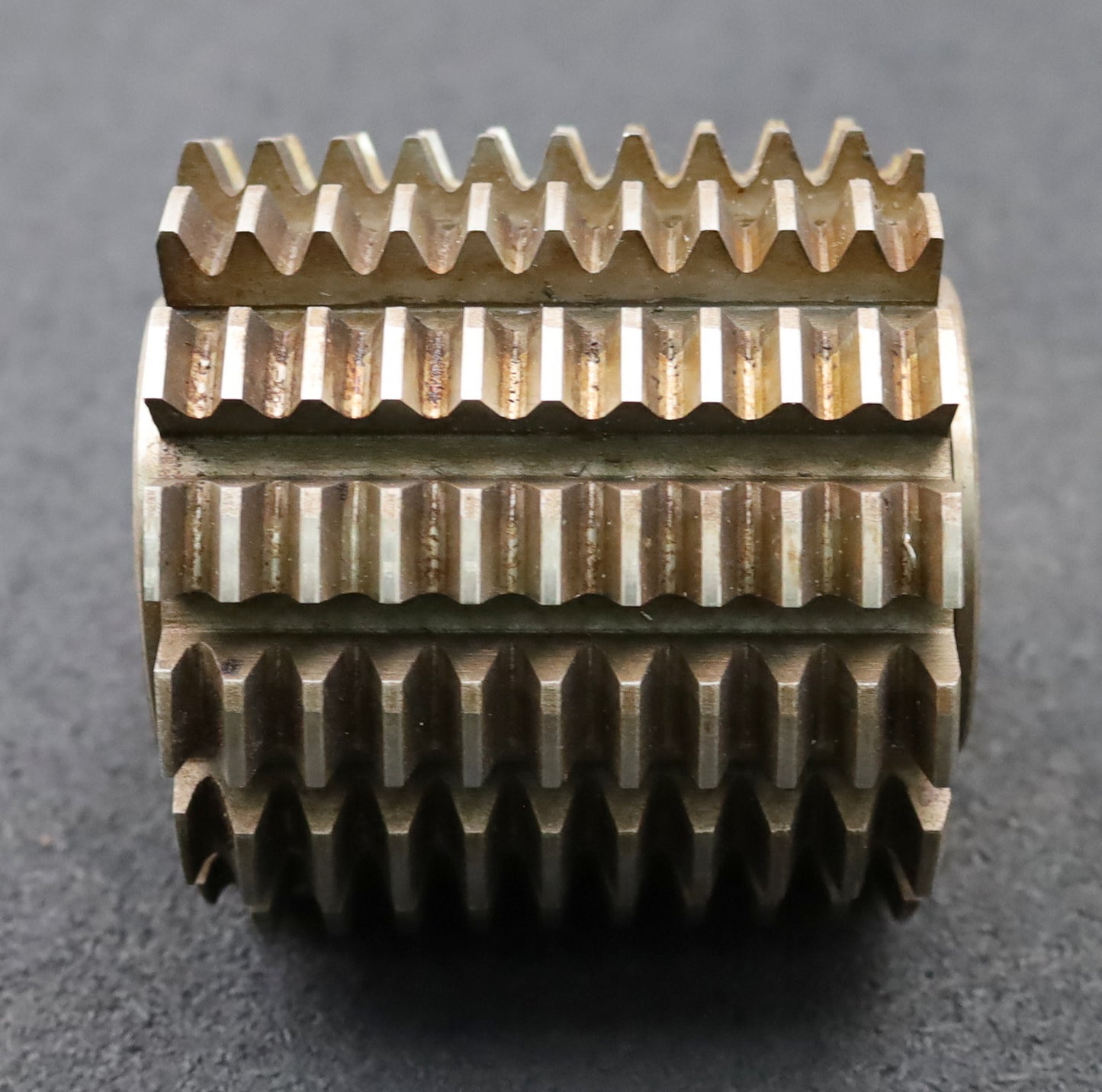 Bild des Artikels PWS-Zahnrad-Wälzfräser-m=2,5mm-BPII-DIN-3972-EGW-20°-Ø90x88xØ32mm-14-Spannuten