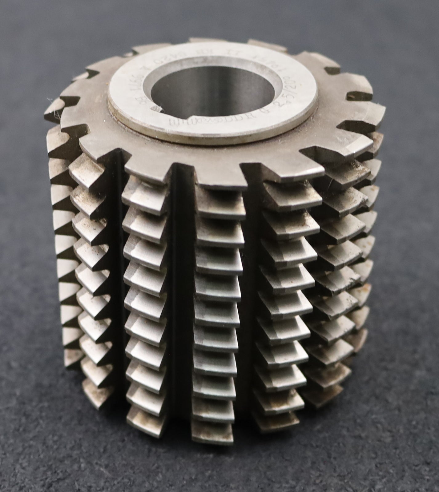 Bild des Artikels PWS-Zahnrad-Wälzfräser-m=2,5mm-BPII-DIN-3972-EGW-20°-Ø90x88xØ32mm-LKN-Rest:-85%
