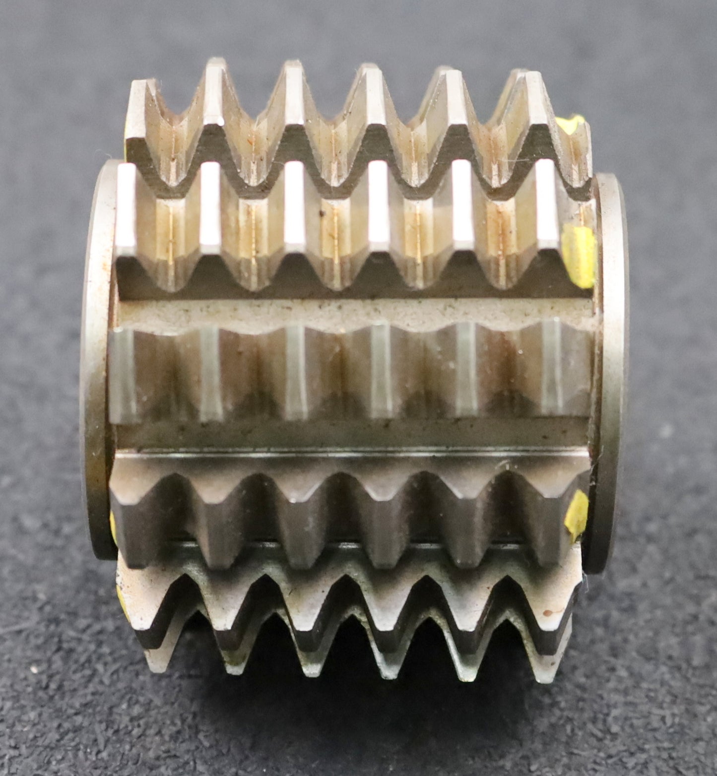 Bild des Artikels PWS-Zahnrad-Wälzfräser-m=2,75mm-BPIII-DIN-3972-EGW-20°-Ø70x58xØ27mm-Rest:-90%