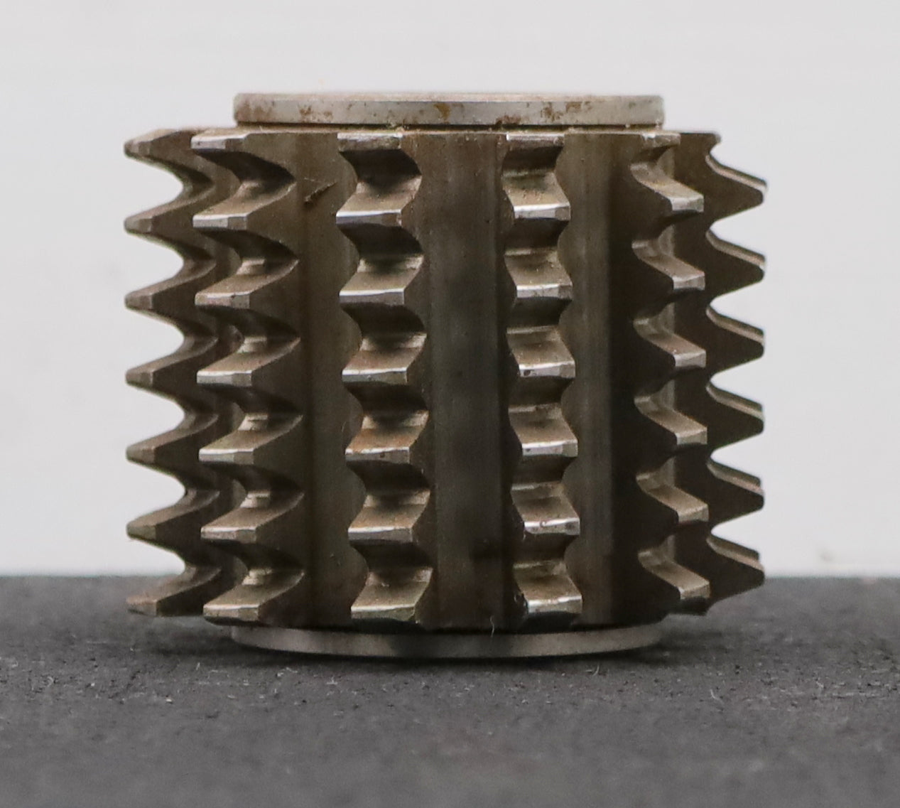 Bild des Artikels PWS-Zahnrad-Wälzfräser-m=2,5mm-BPIII-DIN-3972-EGW-20°-Ø68x58xØ27mm-LKN-gebraucht