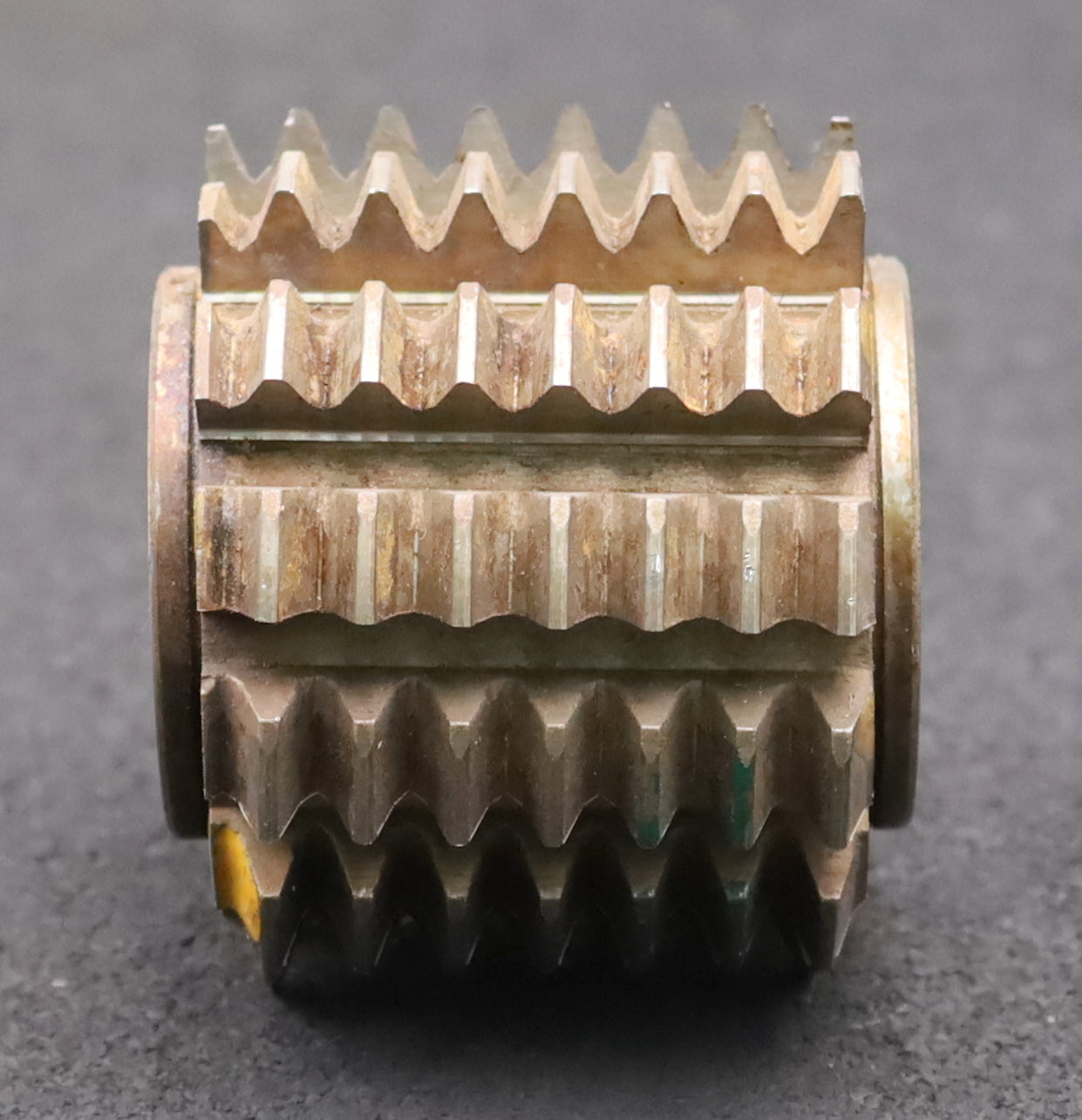 Bild des Artikels PWS-Zahnrad-Wälzfräser-m=2,25mm-BPIII-DIN-3972-EGW-20°-Ø70x58xØ27mm-1gg.-Links