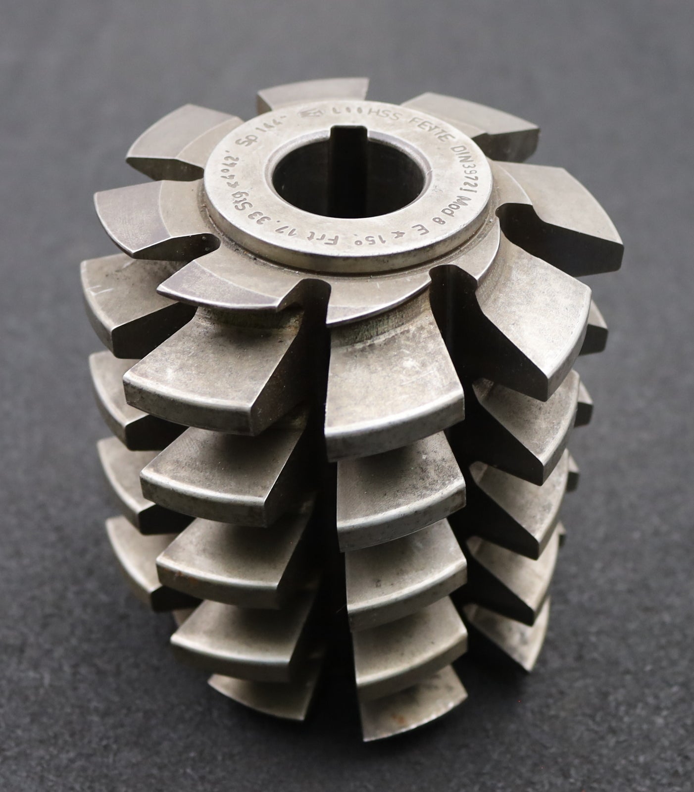 Bild des Artikels FETTE-Zahnrad-Wälzfräser-m=8,0mm-15°-EGWØ120x131xØ32mm-LKN-1gg.-Rechts