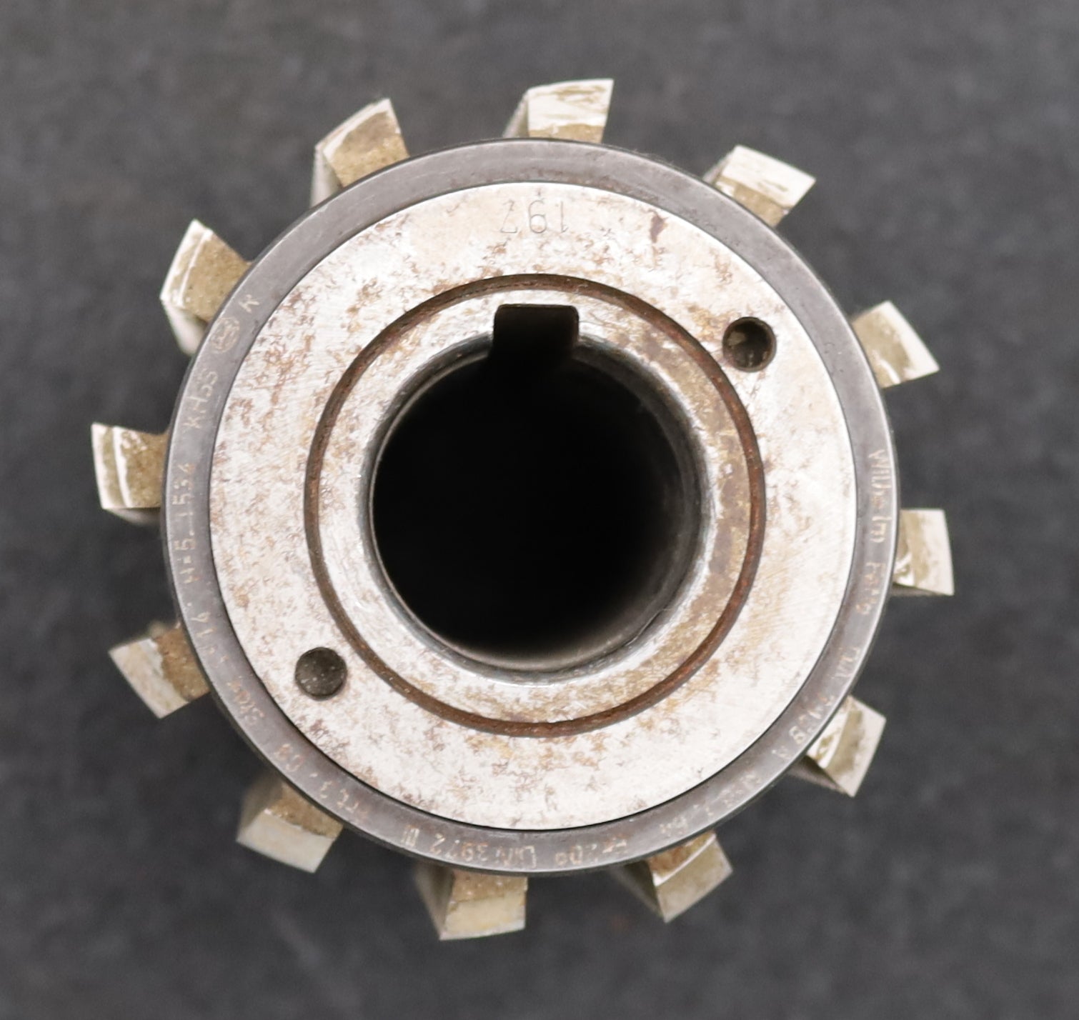 Bild des Artikels FETTE-Zahnrad-Wälzfräser-m=1,64mm-BPIII-DIN-3972-EGW-20°-Ø77x90xØ27mm-mit-LKN