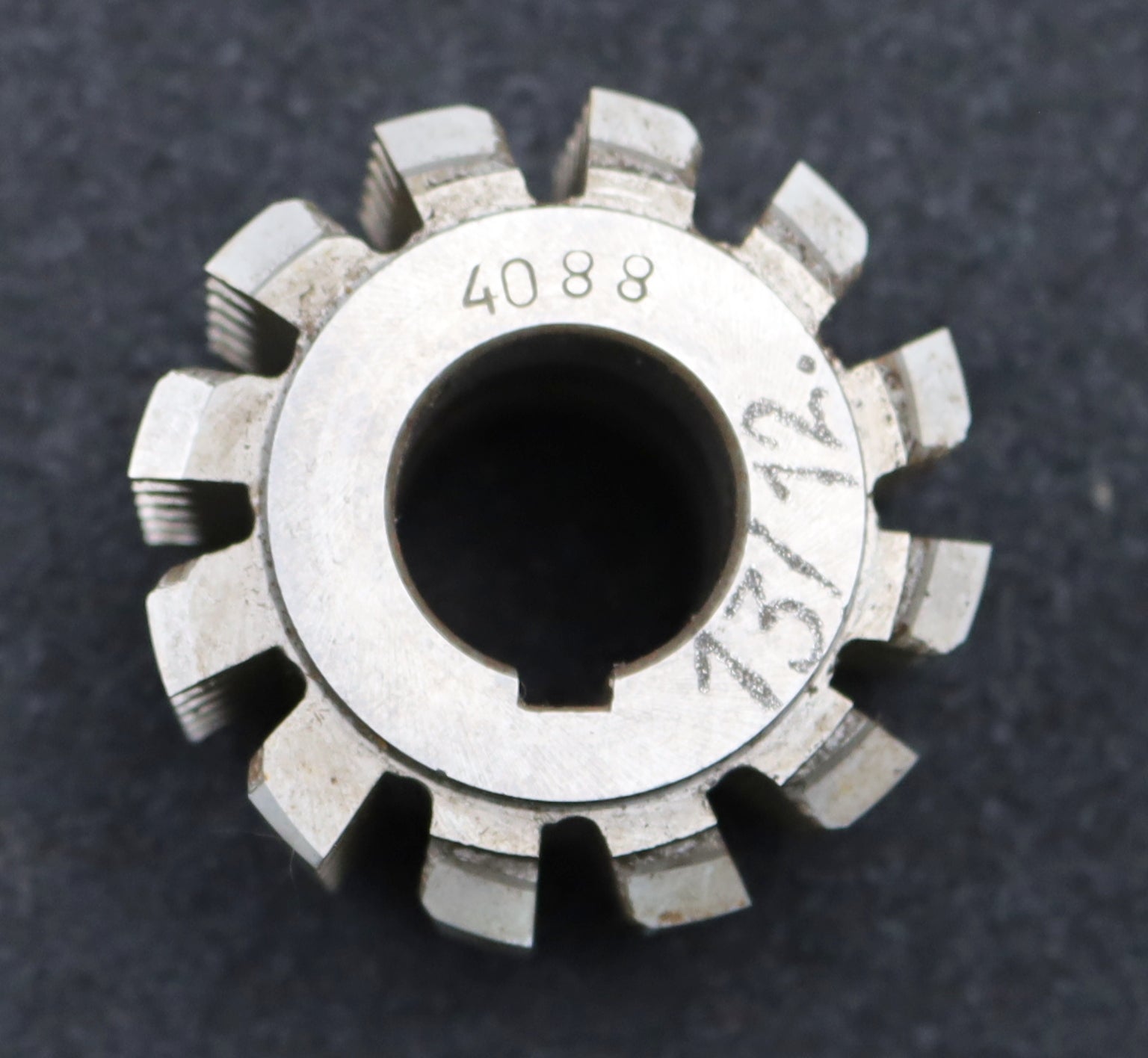 Bild des Artikels Zahnrad-Wälzfräser-m=1,5mm-BPIII-DIN-3972-EGW-20°-Ø57x39x22mm-LKN-1gg.-Rechts