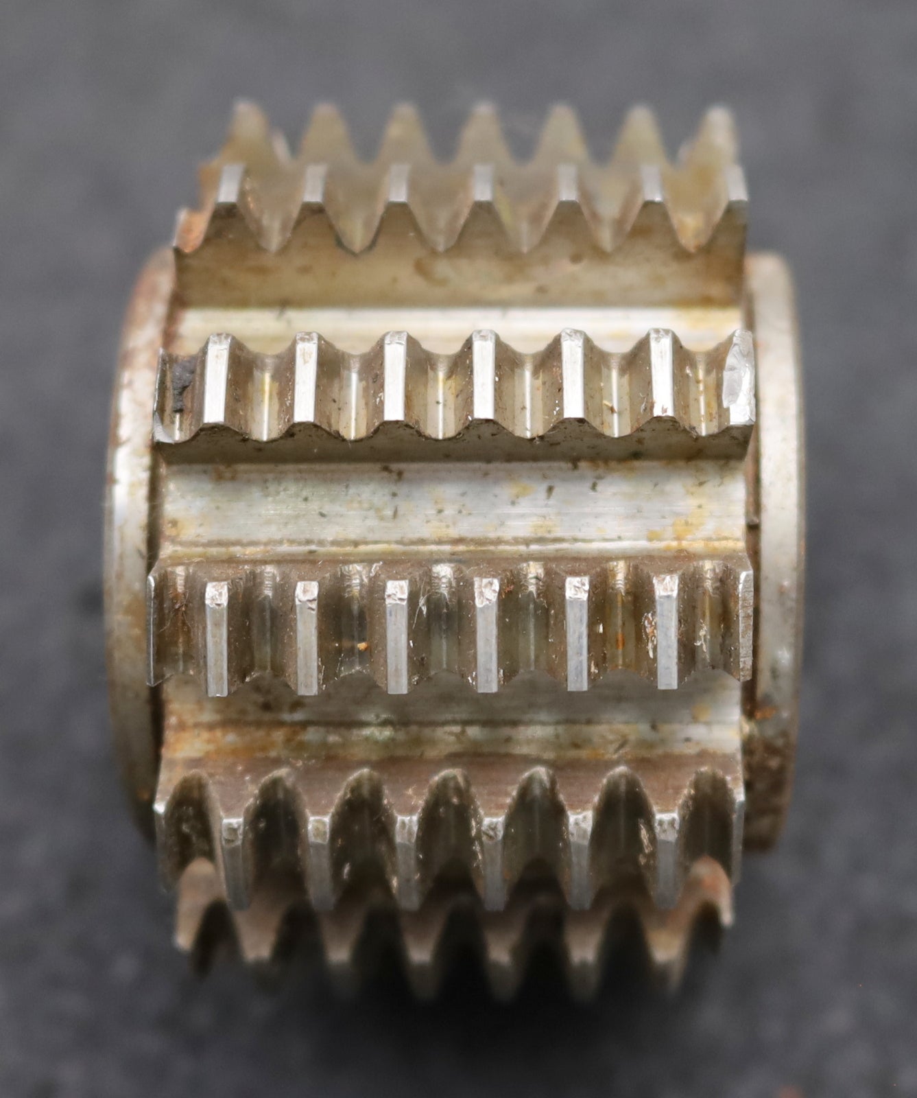 Bild des Artikels PWS-Zahnrad-Wälzfräser-m=1,5mm-BPI-DIN-3972-EGW-20°-Ø56x38x22mm-LKN-1gg.-Rechts